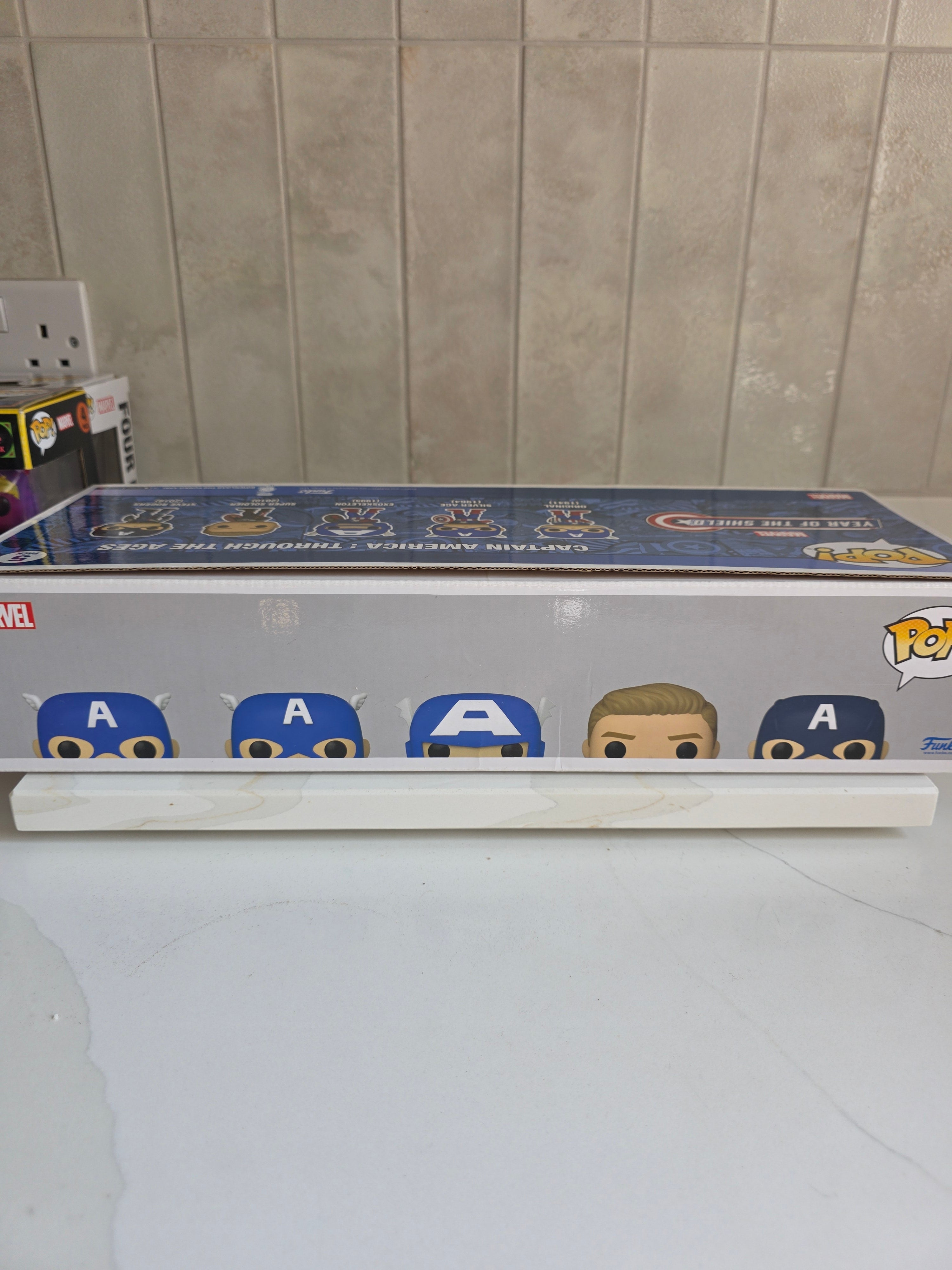 Funko Pop! 5 Pack Captai America: Through the Ages (pre-owned) - Frog Vault Collectables