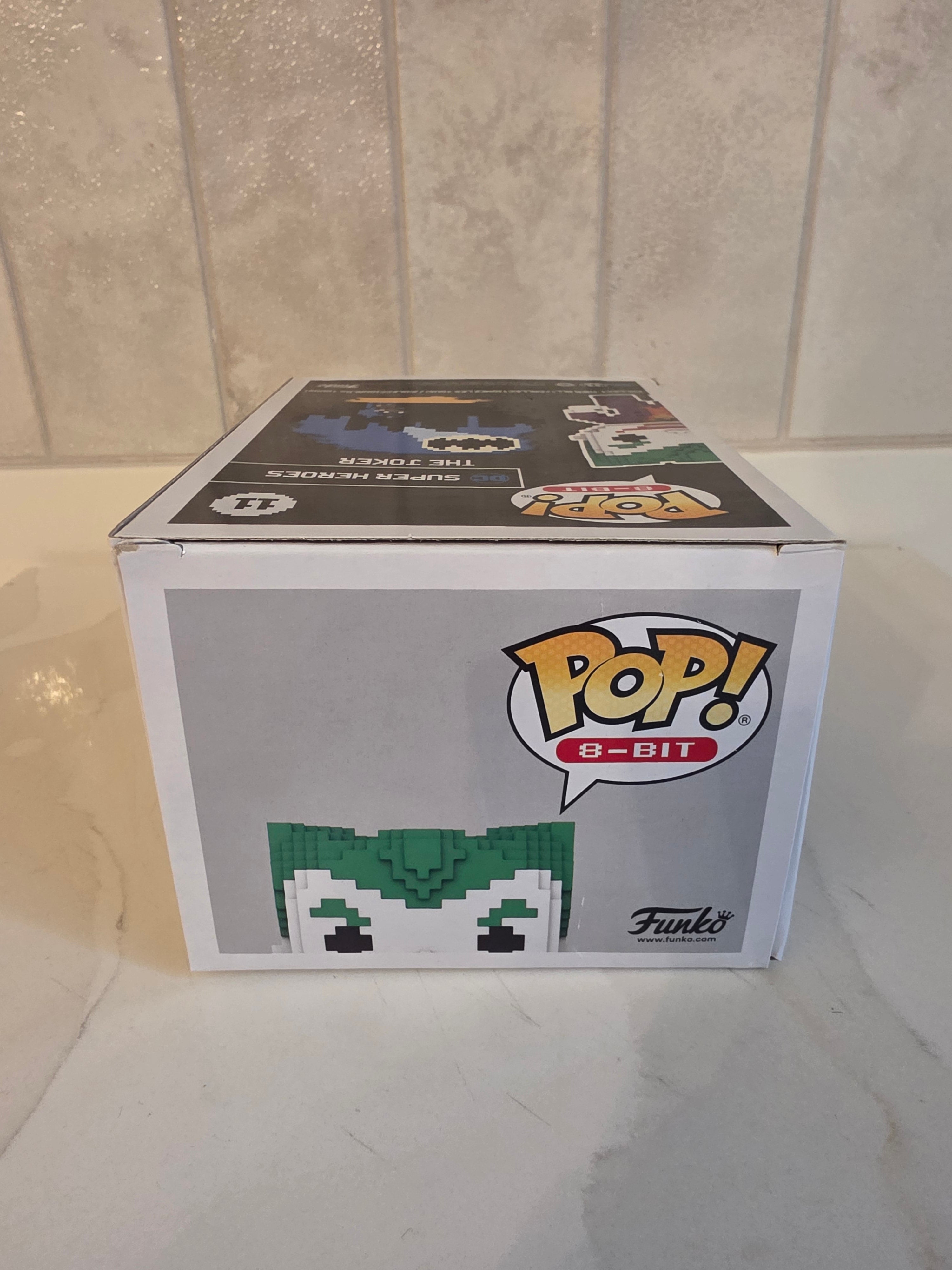 Funko Pop! 8-bit The Joker 11 (pre-owned) - Frog Vault Collectables
