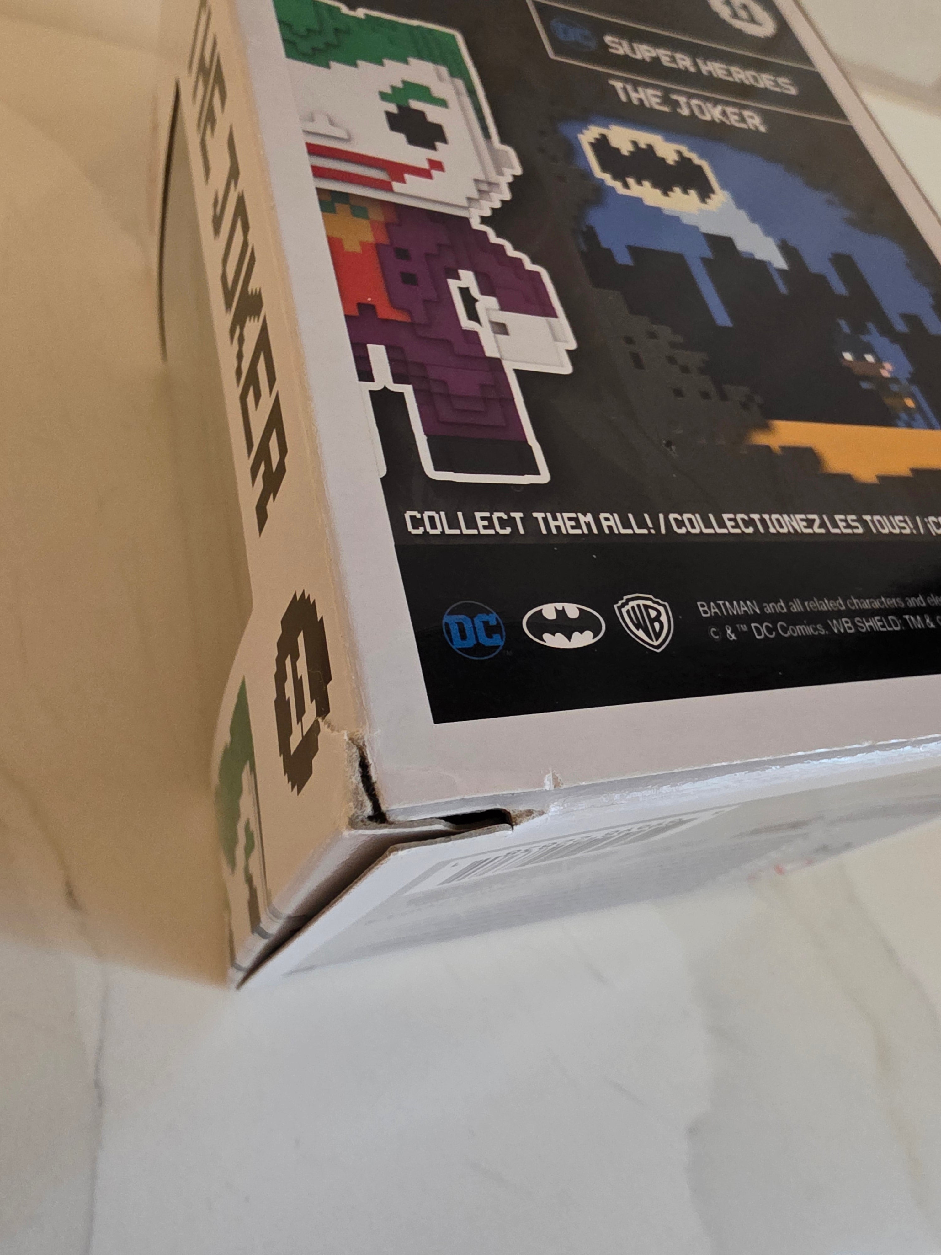 Funko Pop! 8-bit The Joker 11 (pre-owned) - Frog Vault Collectables