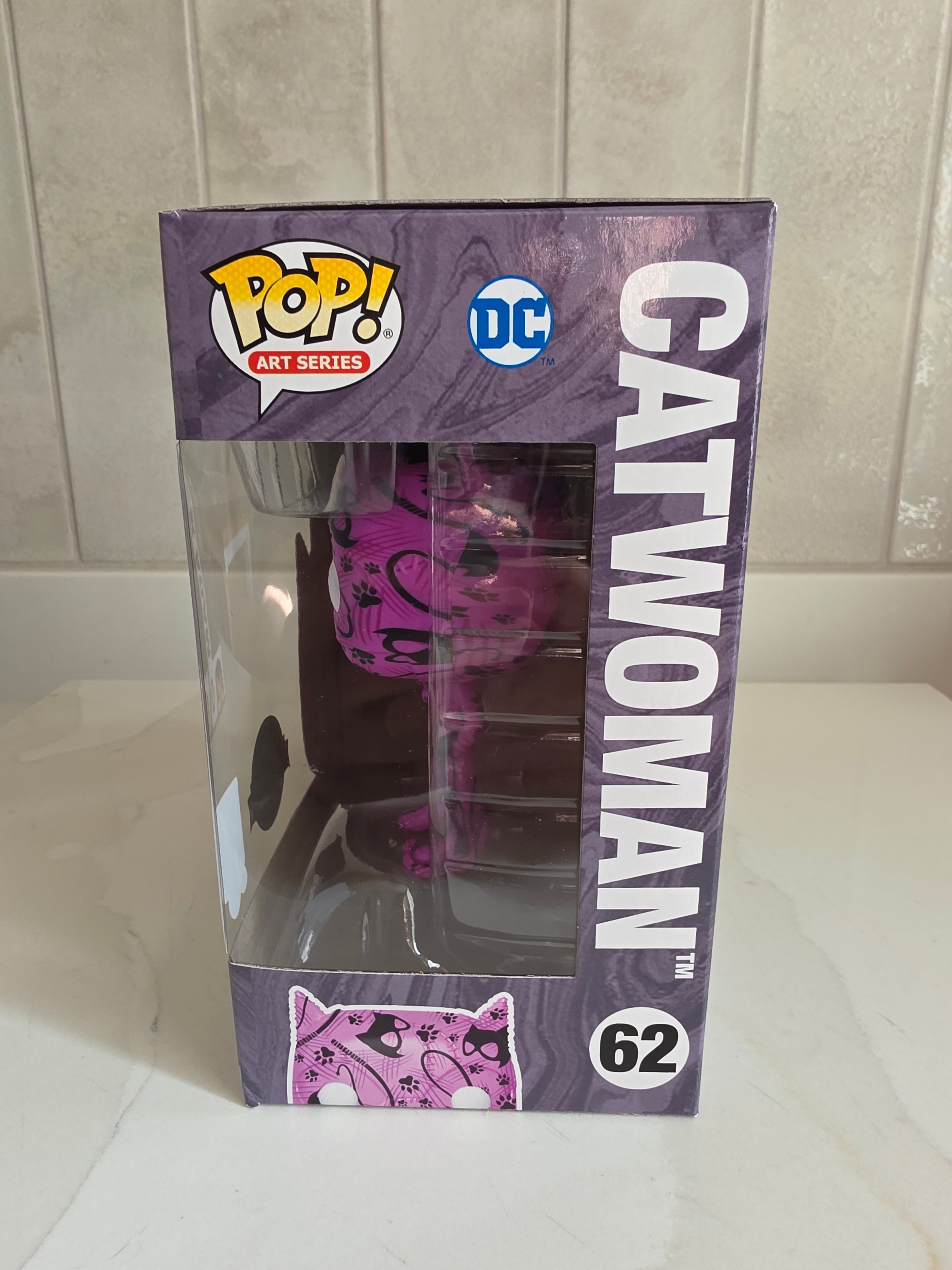 Funko Pop! Art Series Catwoman 62 (pre-owned) - Frog Vault Collectables