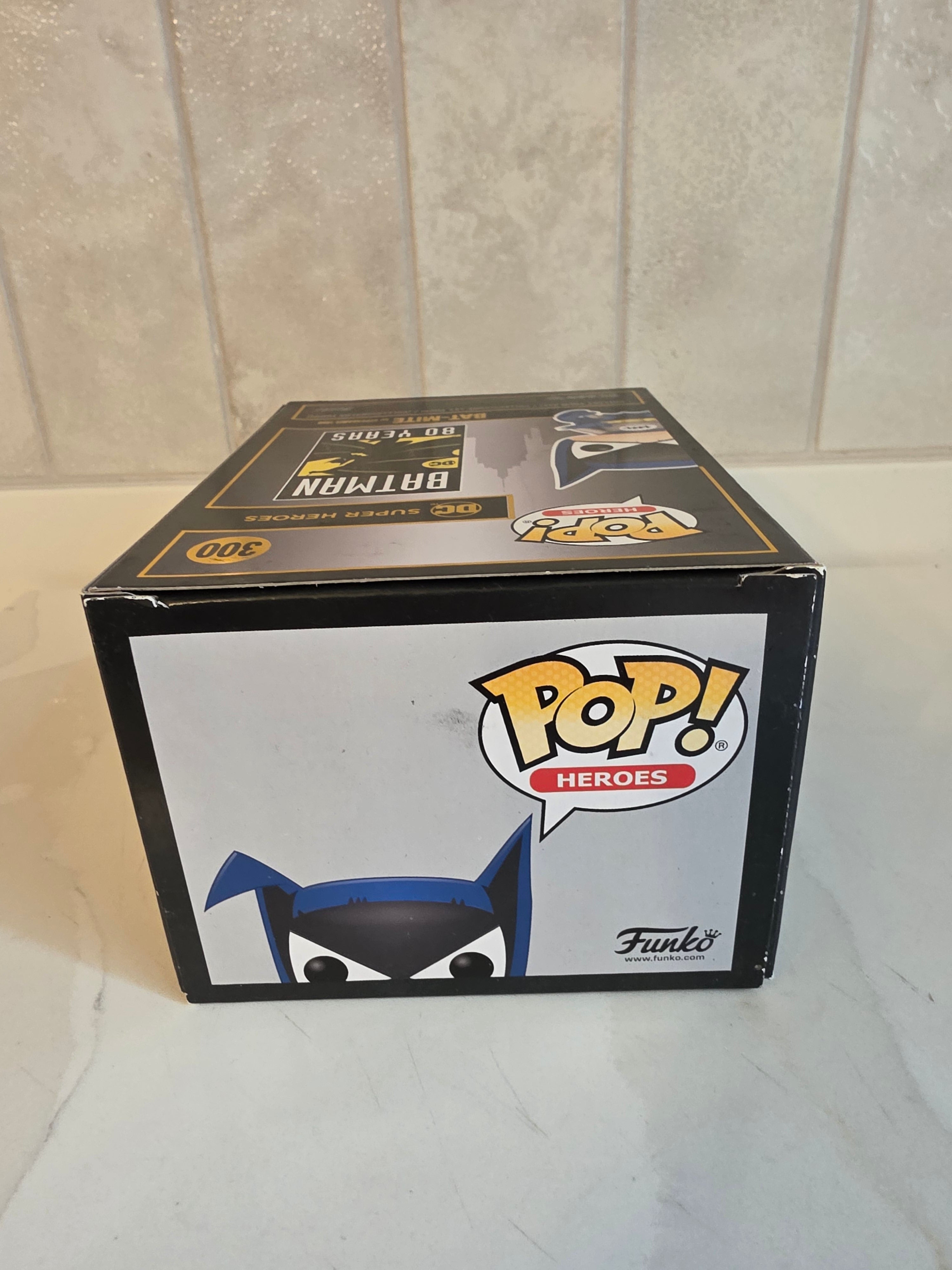 Funko Pop! Bat-mite 300 (pre-owned) - Frog Vault Collectables