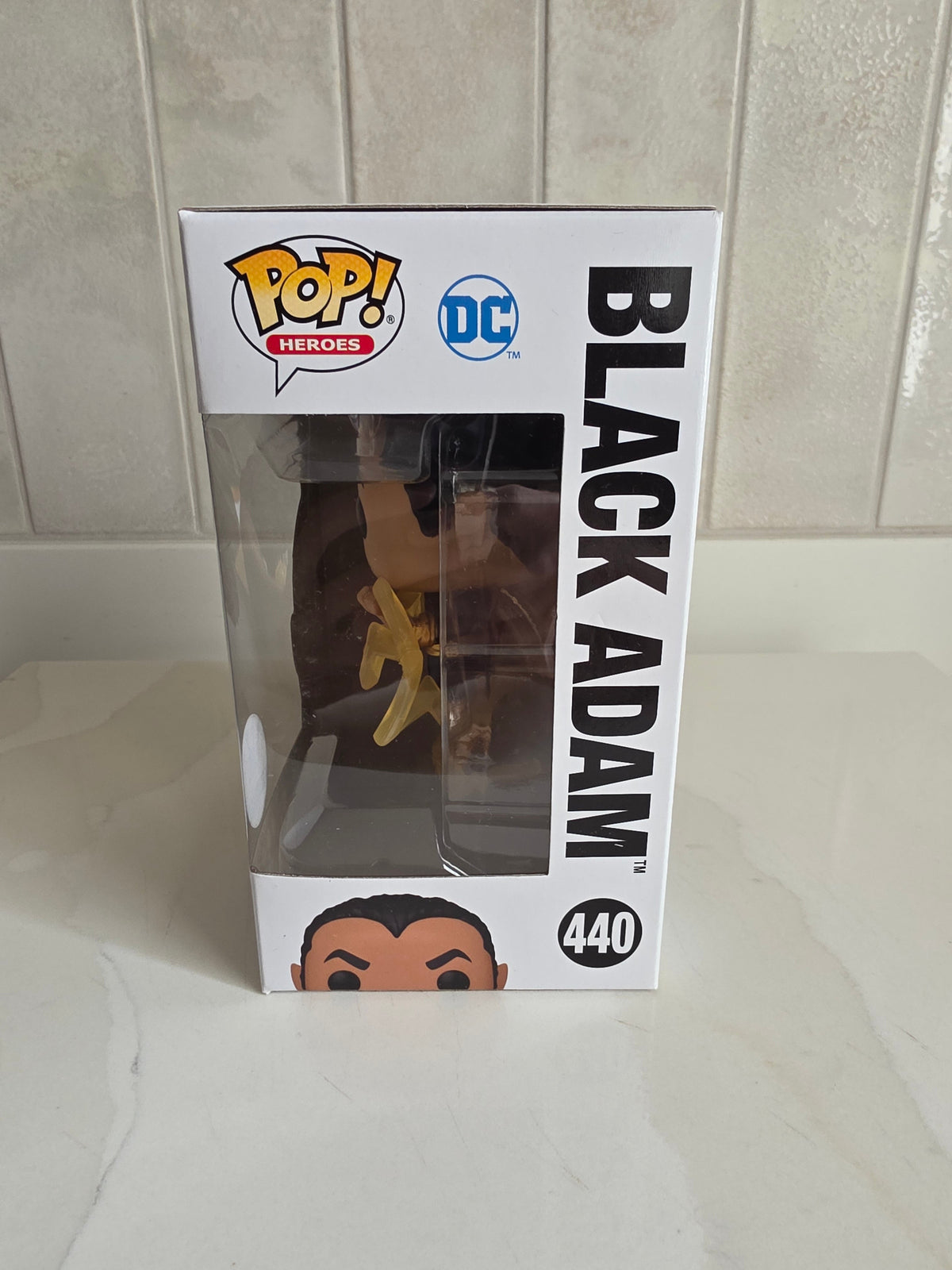 Funko Pop! Black Adam 440 (pre-owned) - Frog Vault Collectables