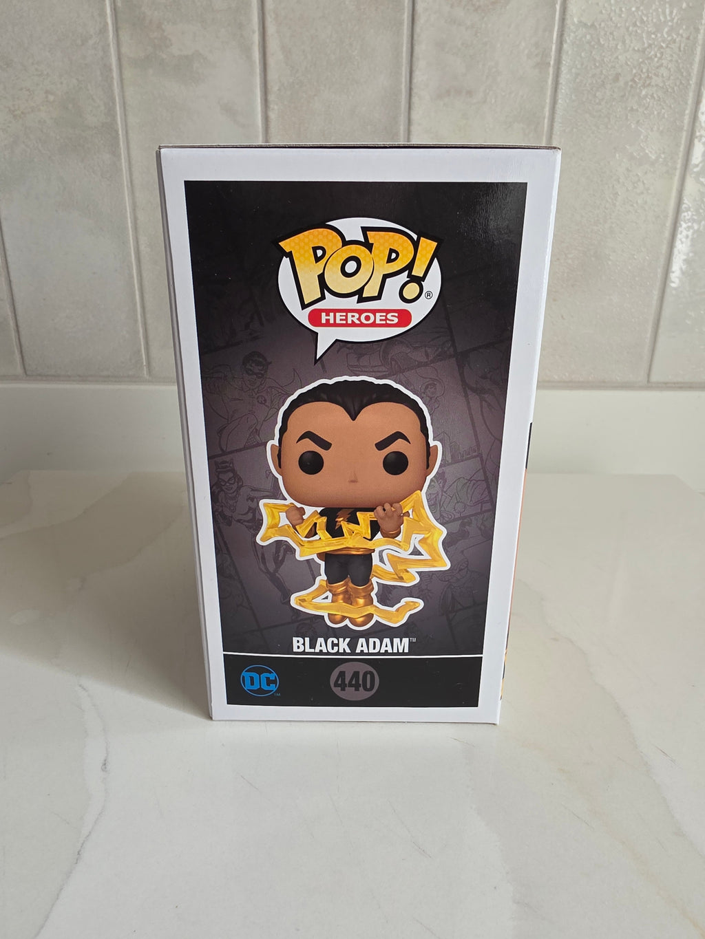 Funko Pop! Black Adam 440 (pre-owned) - Frog Vault Collectables