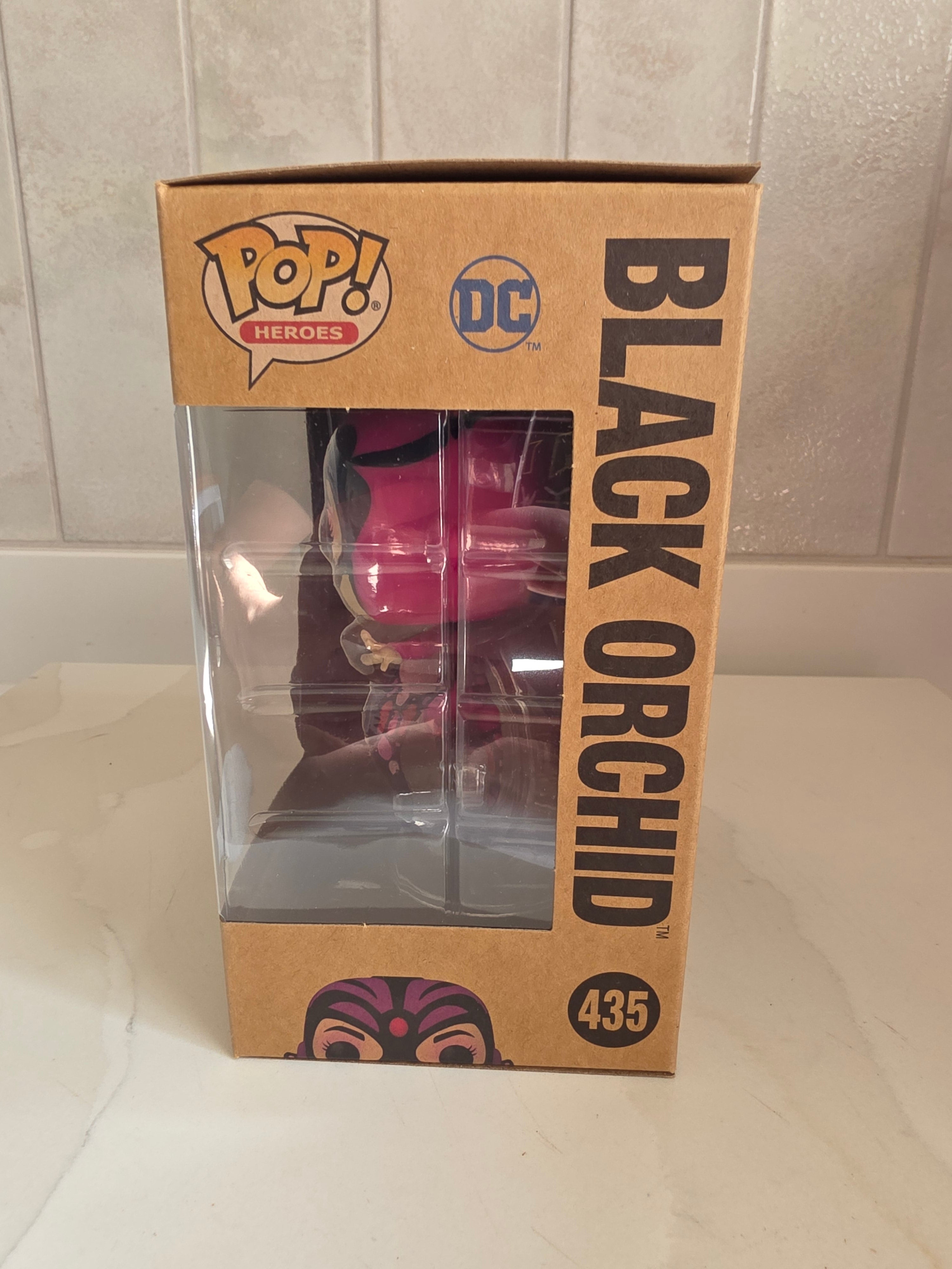 Funko Pop! Black Orchid 435 (pre-owned) - Frog Vault Collectables