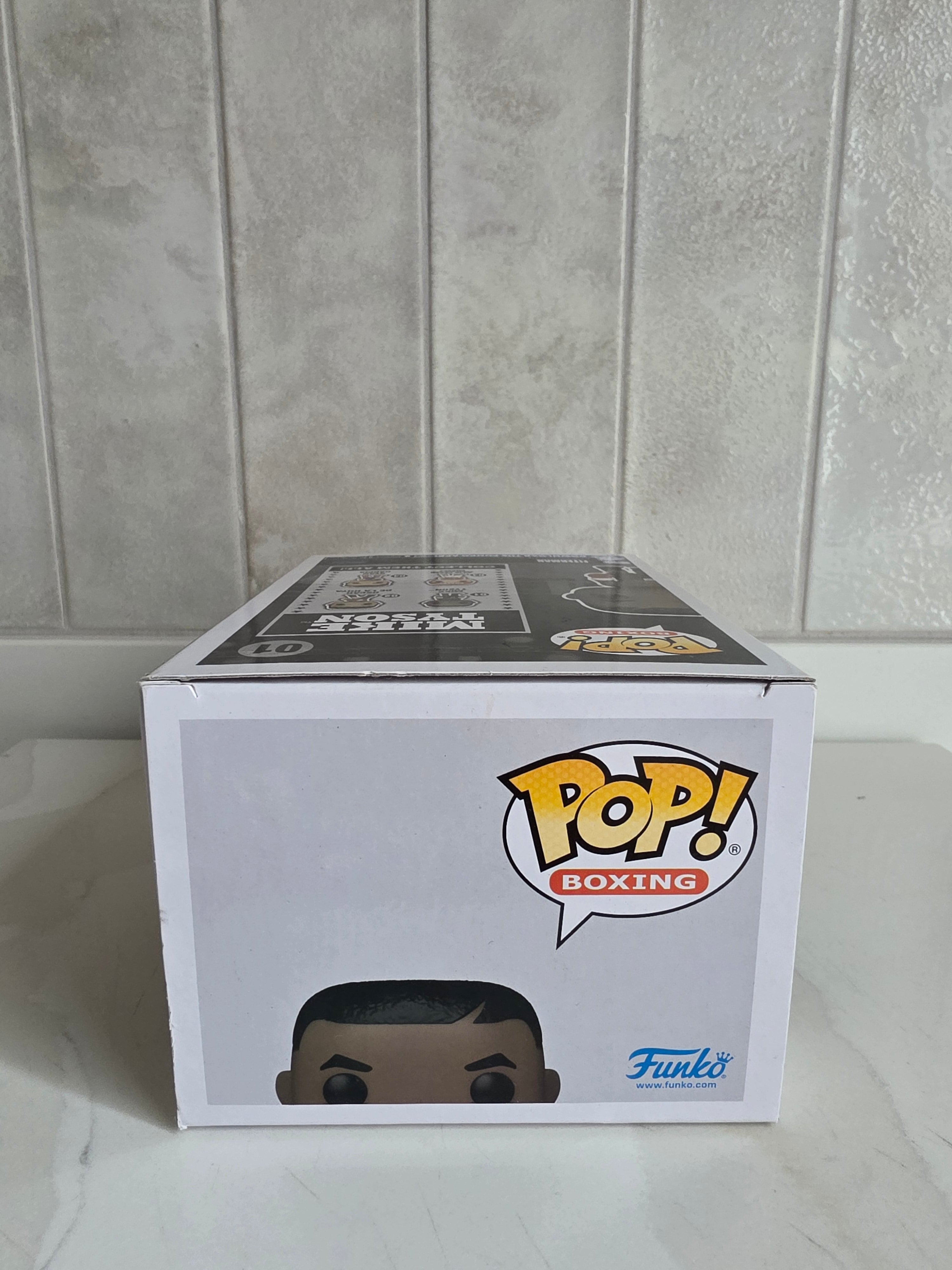 Funko Pop! Boxing Mike Tyson 01 (pre-ownedl - Frog Vault Collectables