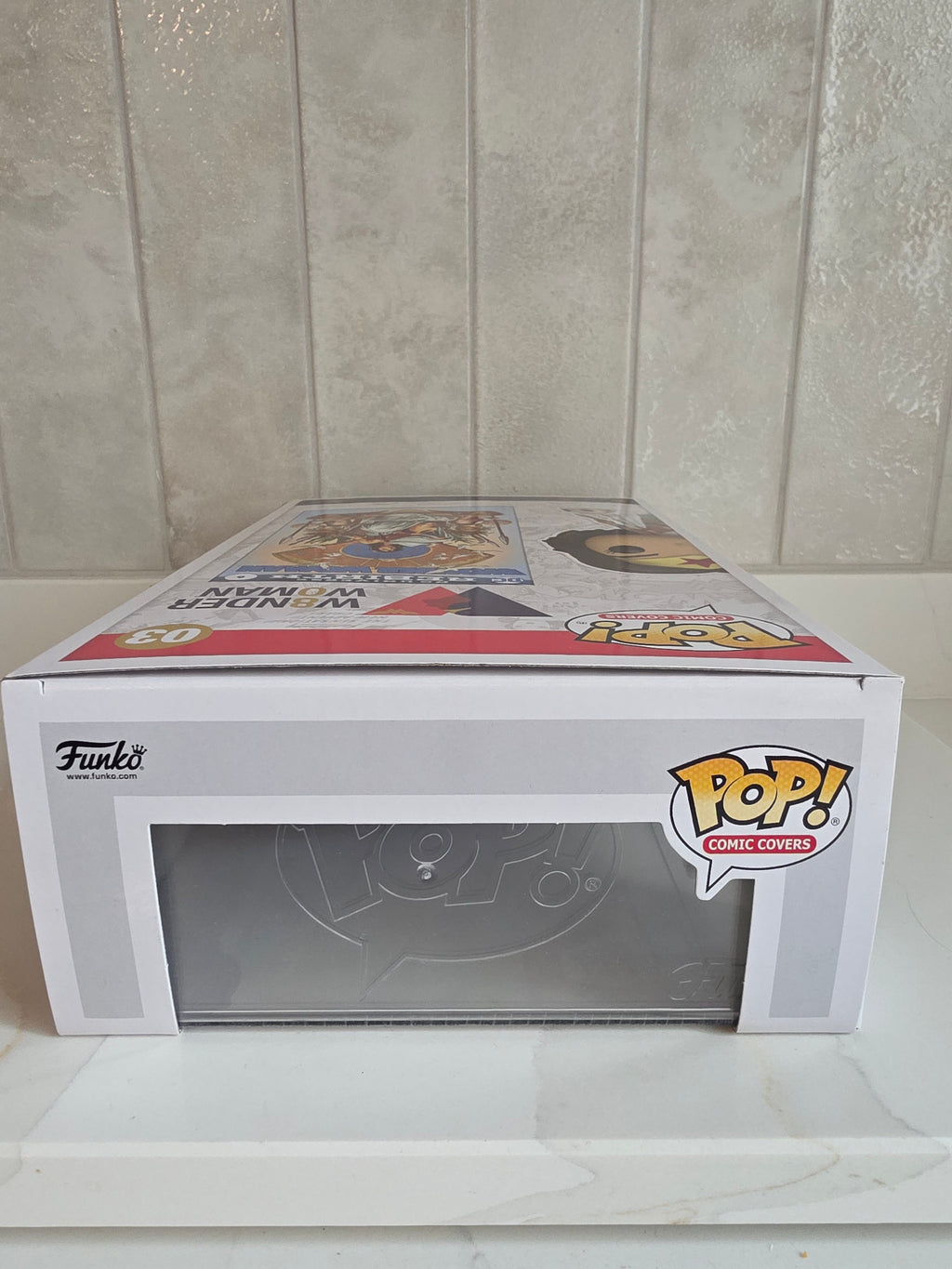 Funko Pop! Comic Covers Wonder Woman (un-opened, seal still intact) - Frog Vault Collectables