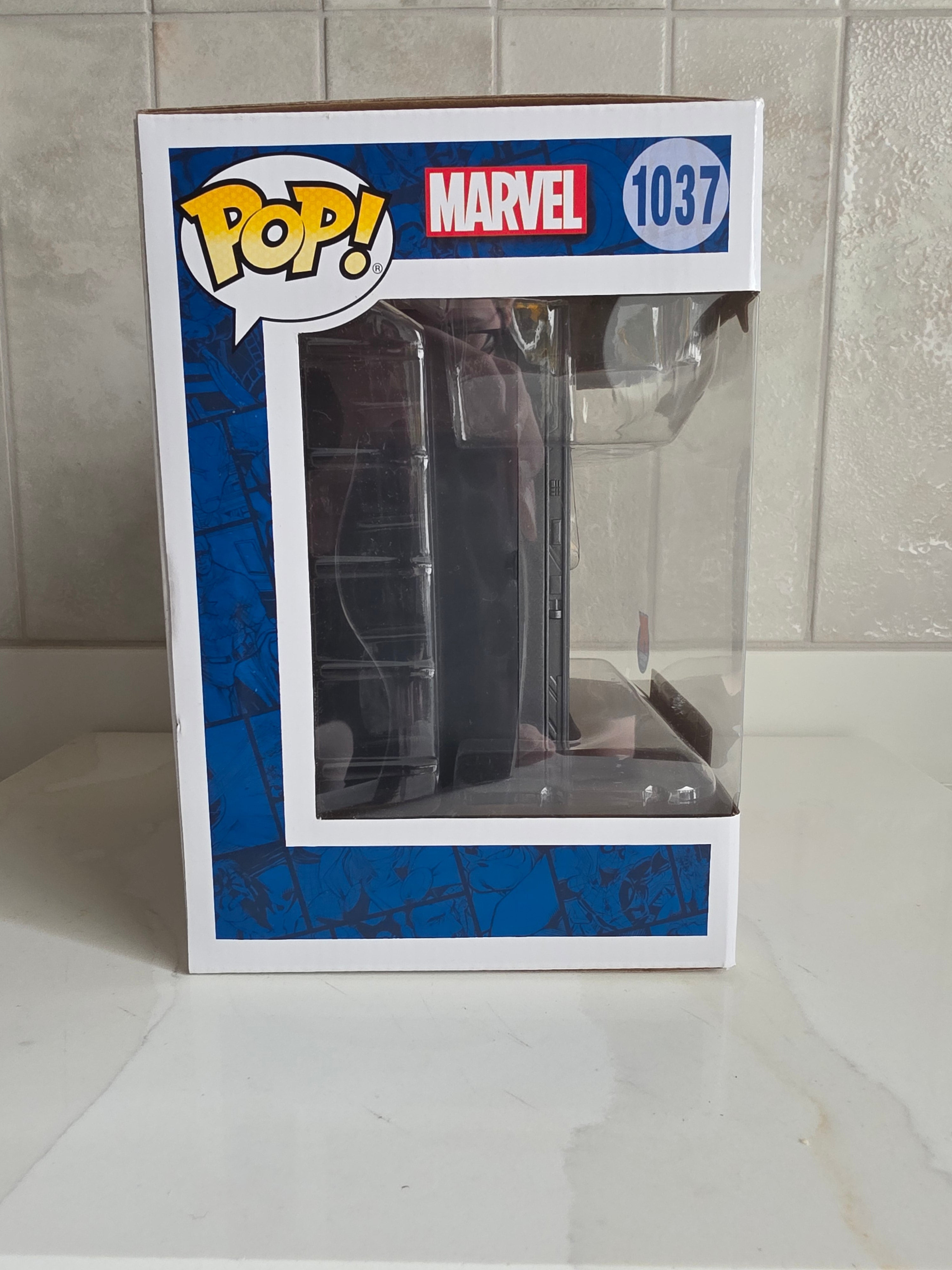 Funko Pop! Deluxe Hall of Armor: Iron man model 11 war machine 1037 (pre-owned) - Frog Vault Collectables