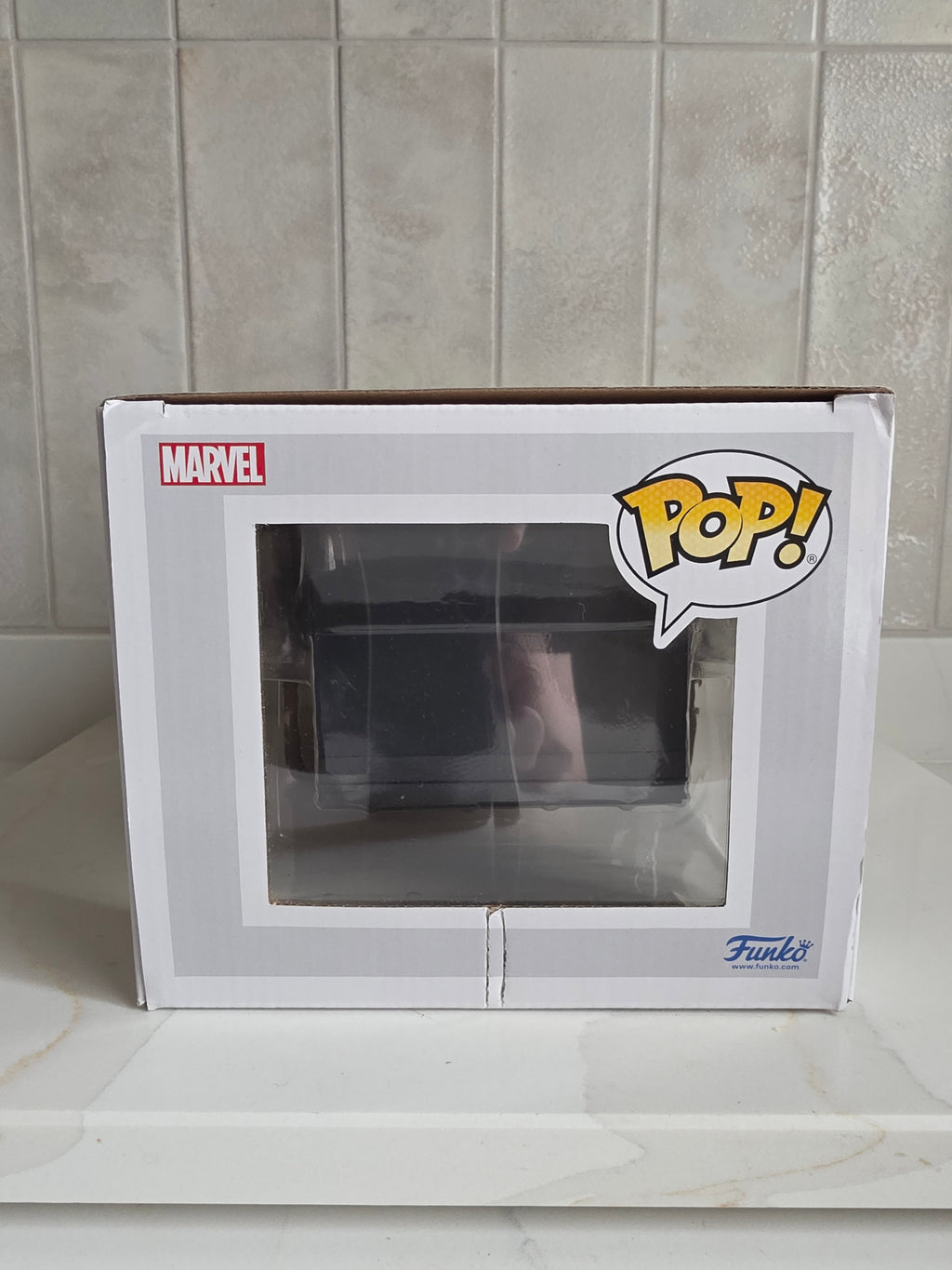 Funko Pop! Deluxe Hall of Armor: Iron man model 11 war machine 1037 (pre-owned) - Frog Vault Collectables