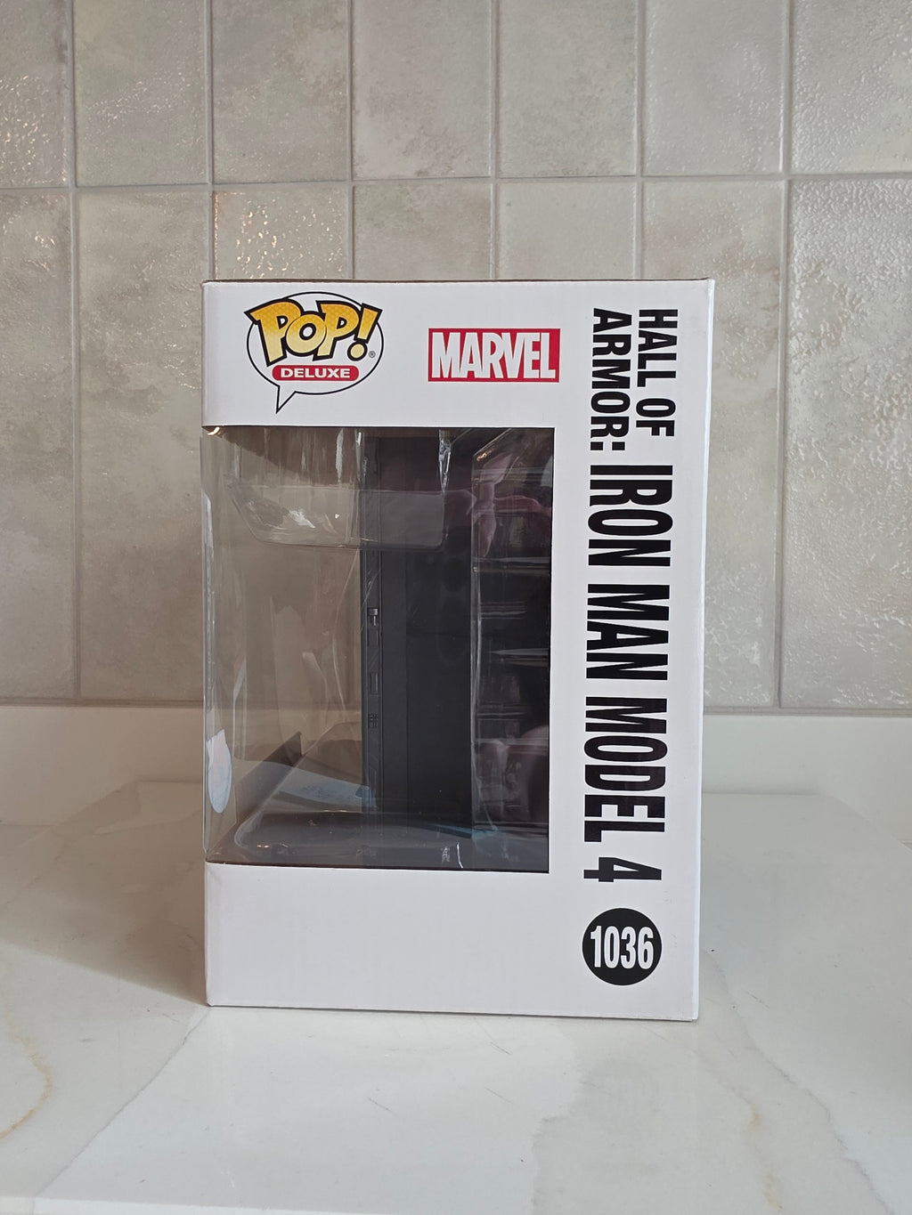 Funko Pop! Deluxe Hall of Armor: Iron Man Model 4 1036 (pre-owned) - Frog Vault Collectables