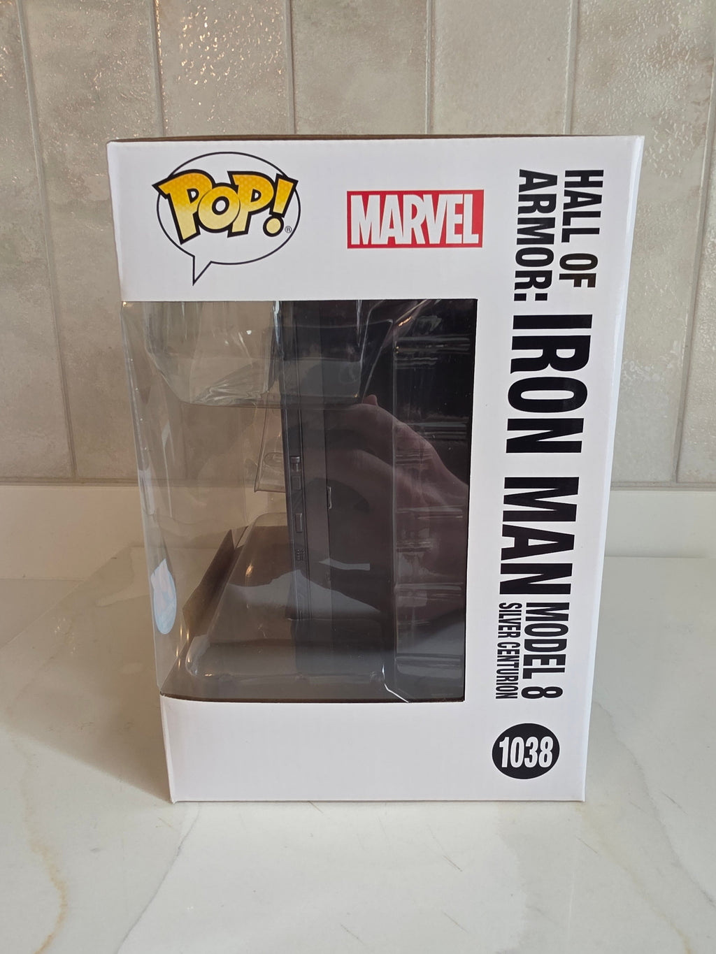 Funko Pop! Deluxe Hall of Armor: Iron Man Model 8 Silver Centurion 1038 (pre-owned) (slight damage to box) - Frog Vault Collectables
