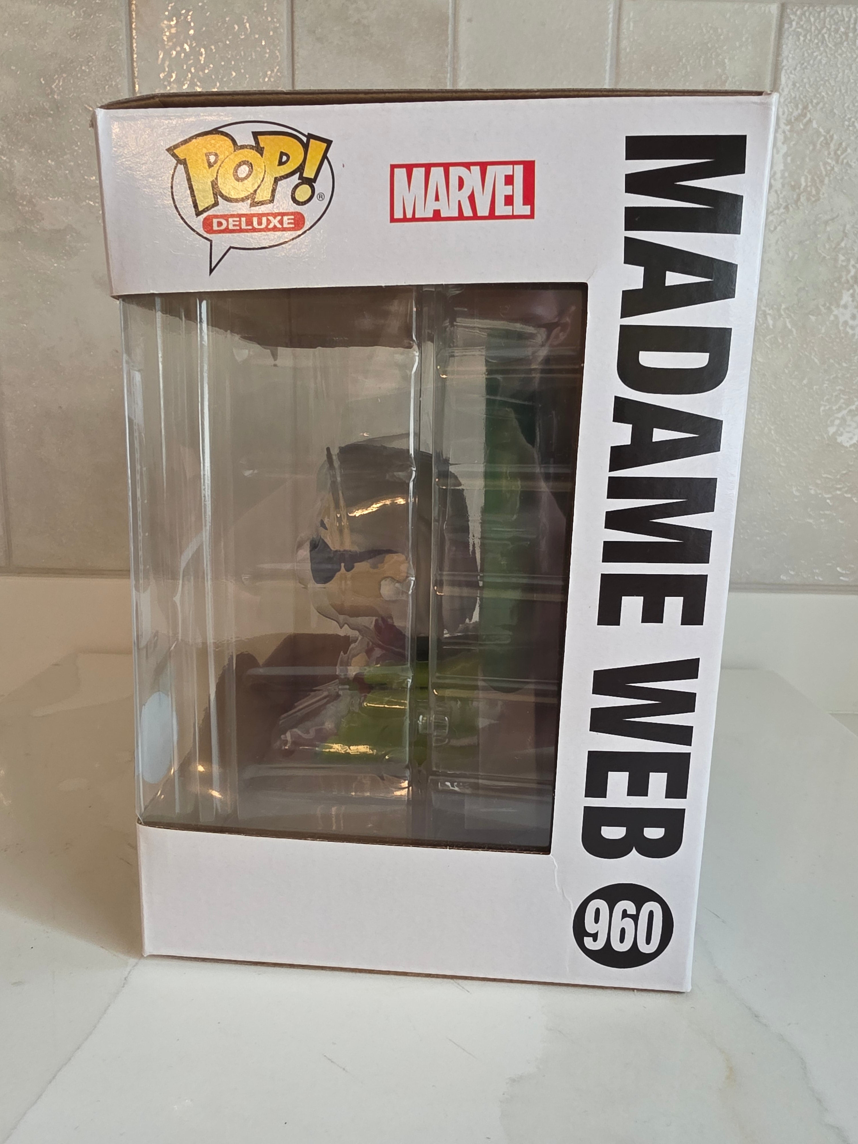 Funko Pop! Deluxe Mademe Web 960 (pre-owned)(damaged box) - Frog Vault Collectables