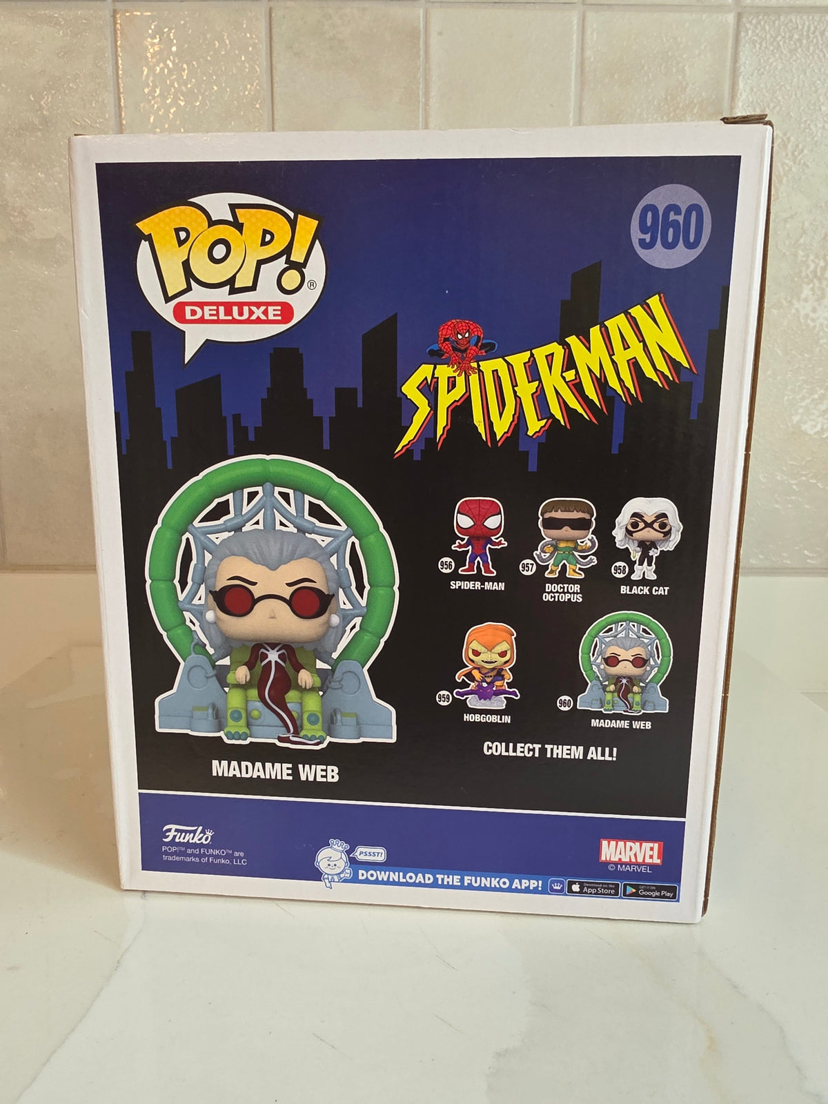Funko Pop! Deluxe Mademe Web 960 (pre-owned)(damaged box) - Frog Vault Collectables