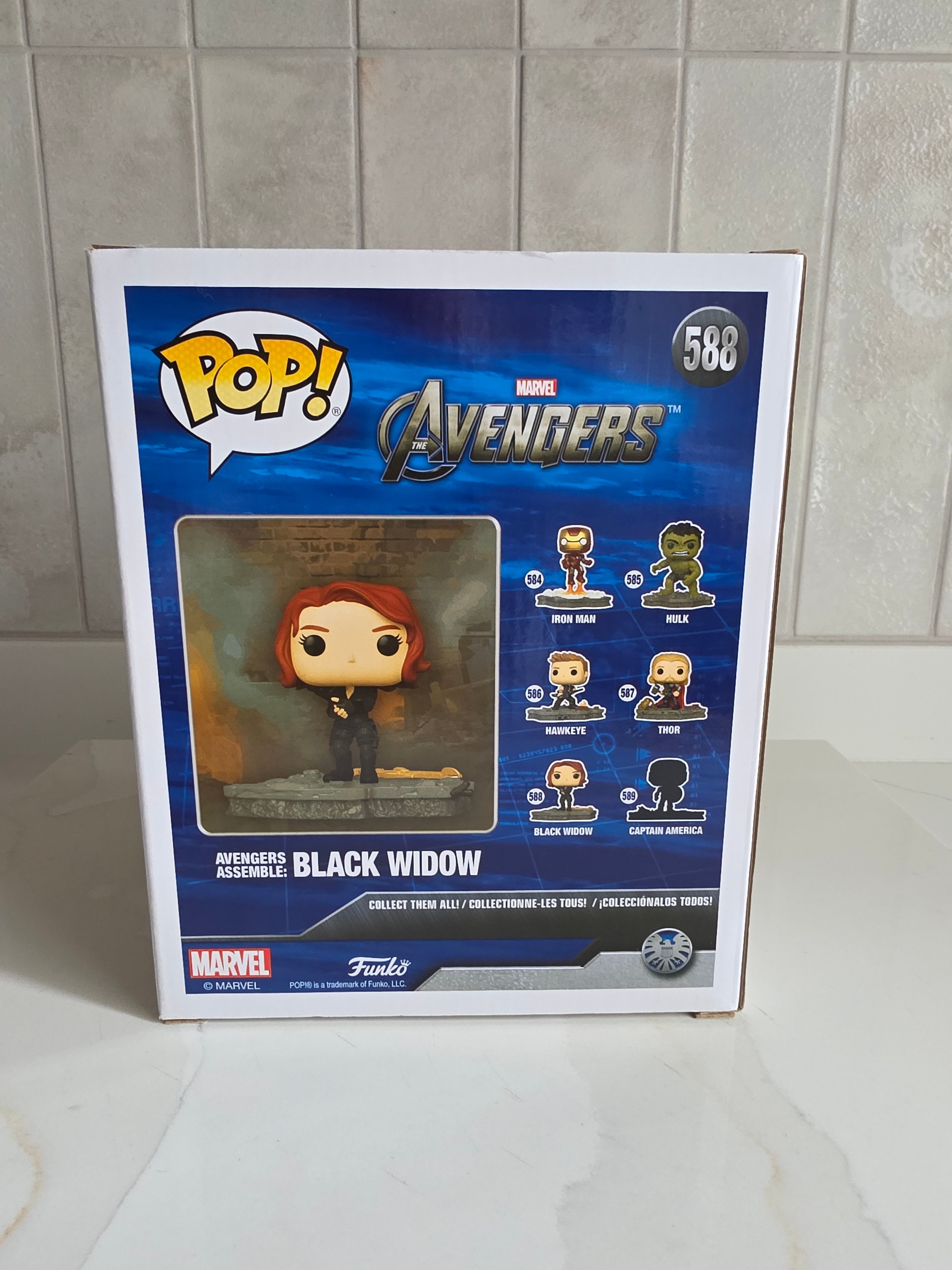 Funko Pop! Deluxe Marvel Avengers Assemble: Black Widow 588 (amazon exclusive) (pre-owned) - Frog Vault Collectables