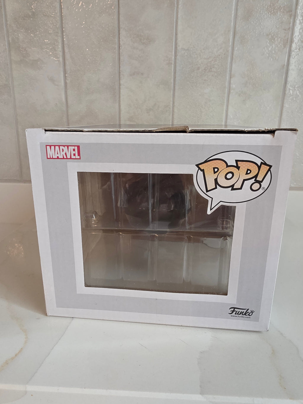 Funko Pop! Deluxe Victory Shawarma: Tony Stark 756 (pre-owned) - Frog Vault Collectables