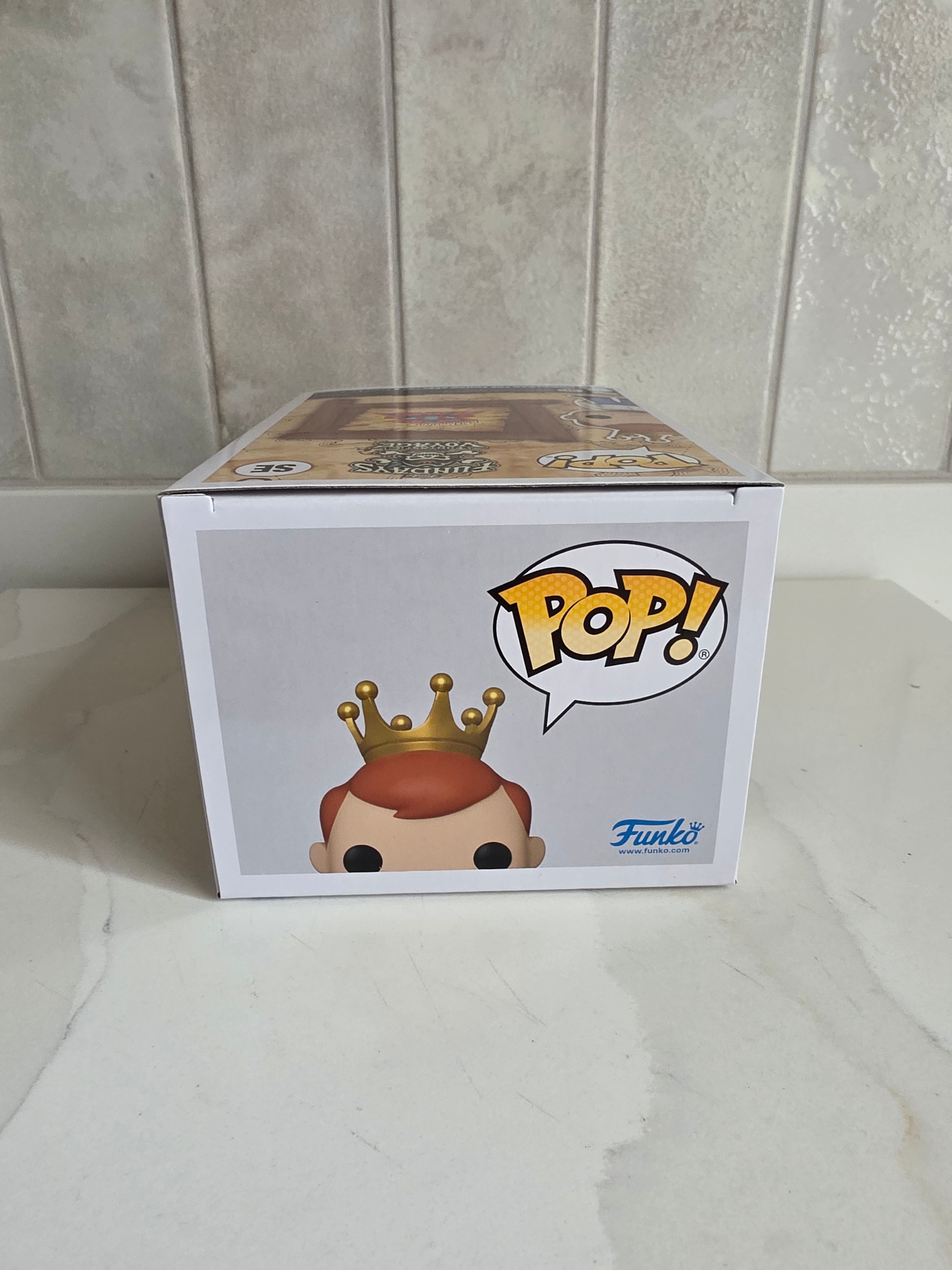 Funko Pop! Freddy Funko as Captain Planet SE 2024 3000 Pieces (pre-owned) - Frog Vault Collectables