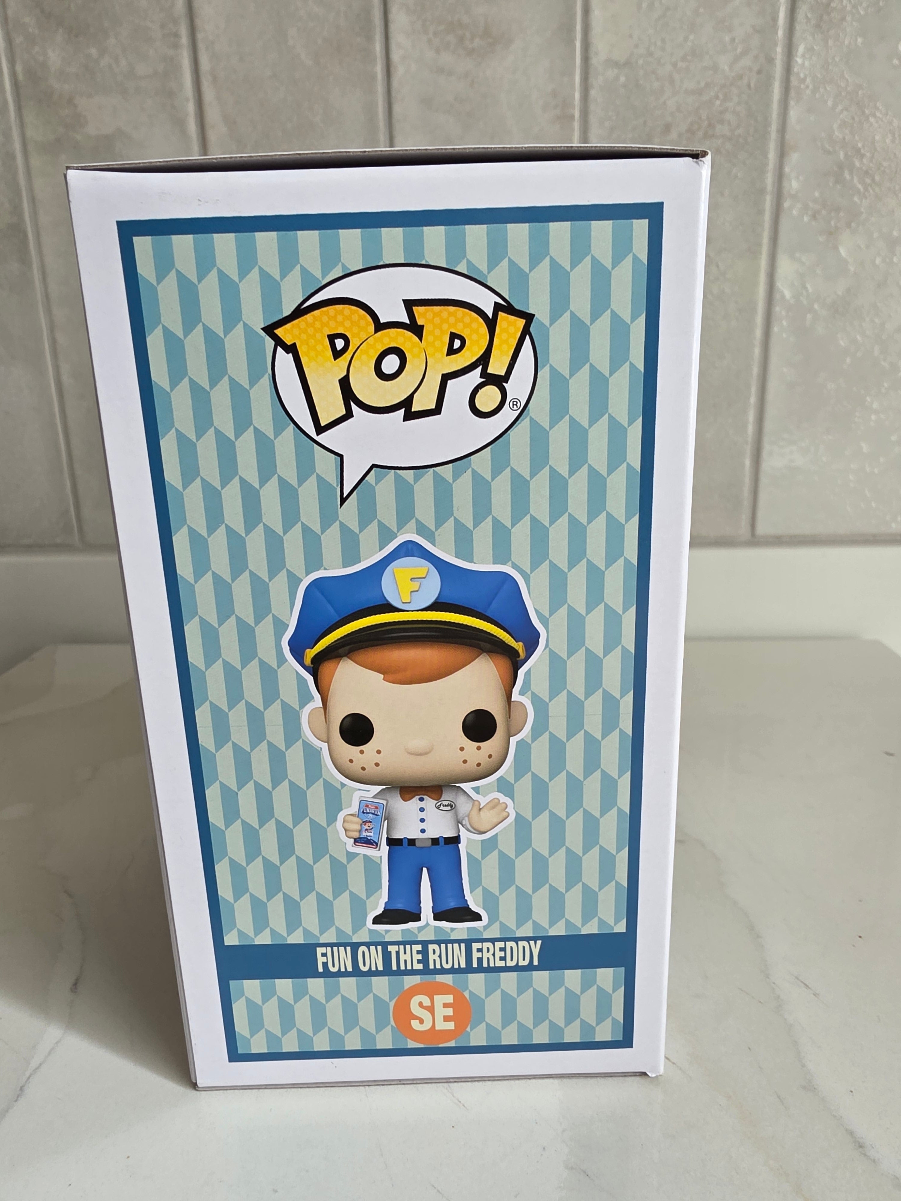 Funko Pop! Fun on the Run Freddy SE 2023 (pre-owned) - Frog Vault Collectables