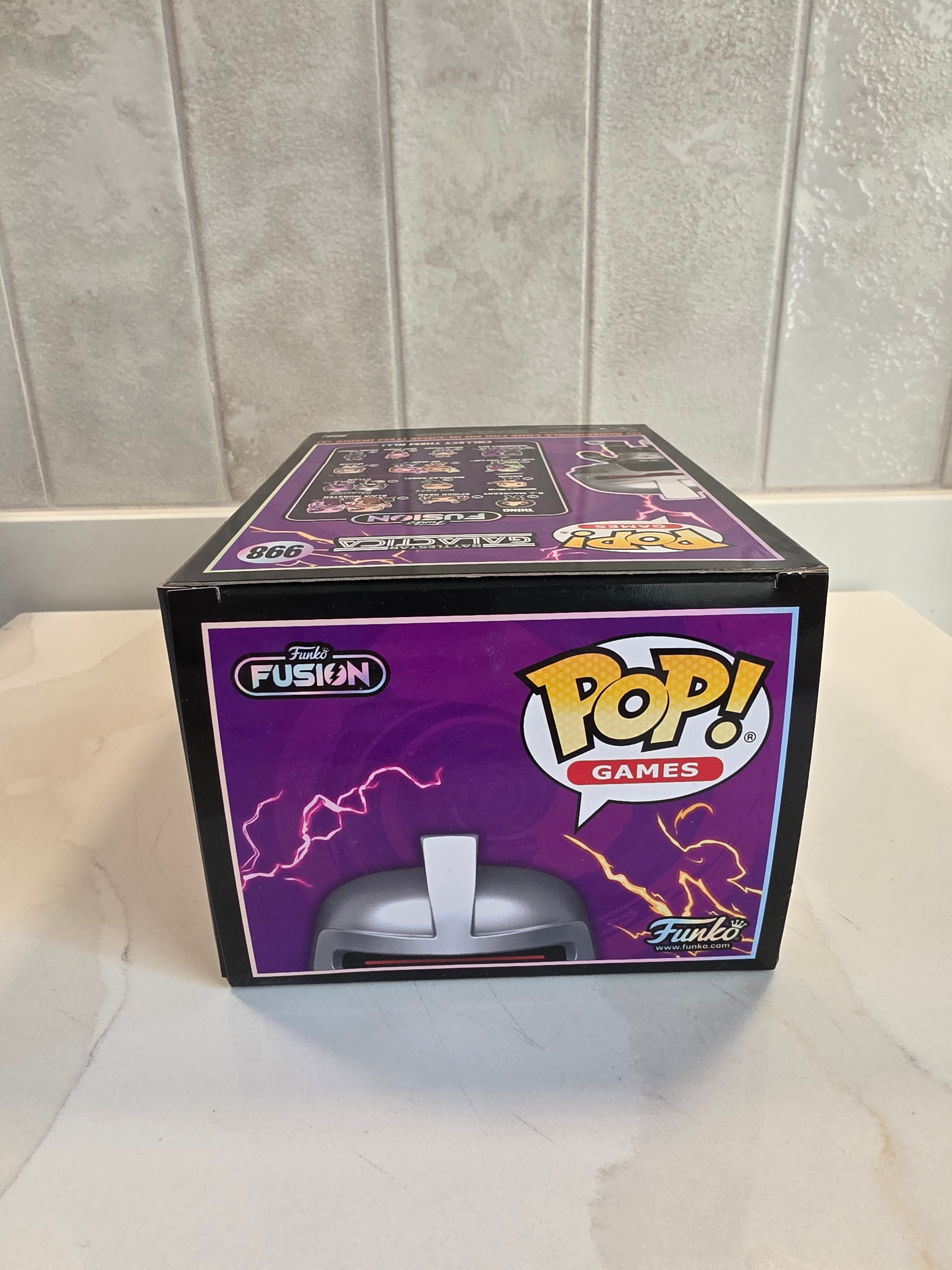 Funko Pop! Games Cylon 998 Chase (pre-owned) - Frog Vault Collectables