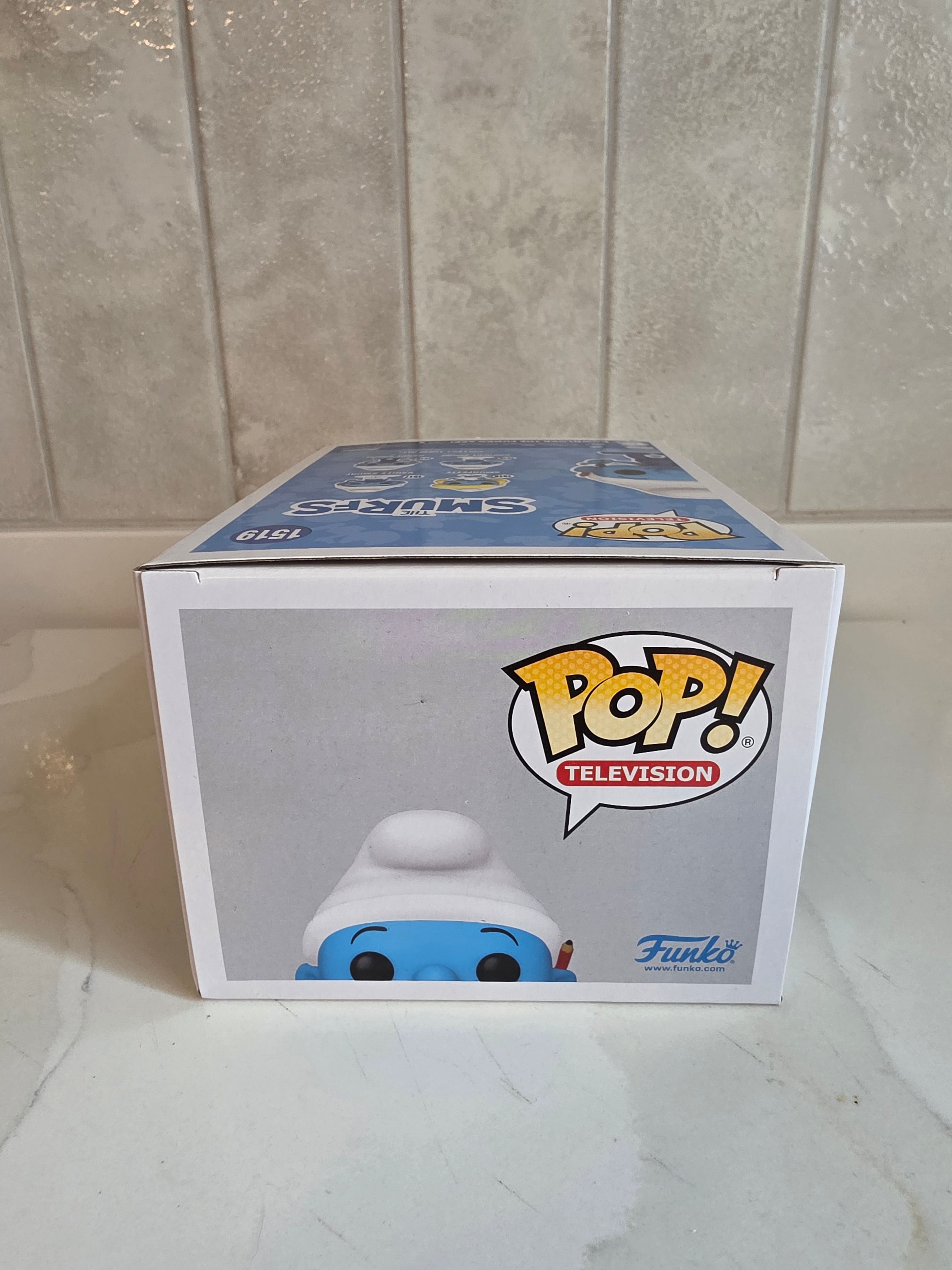 Funko Pop! Handy Smurf 1519 (pre-owned) - Frog Vault Collectables
