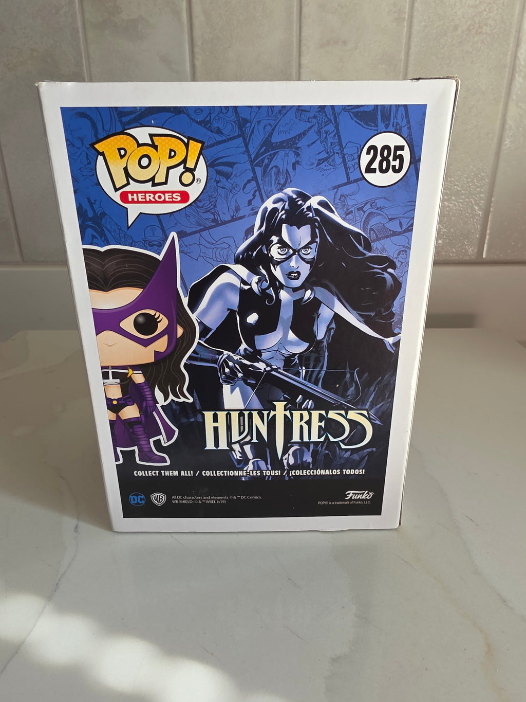 Funko Pop! Huntress 285 (pre-owned) - Frog Vault Collectables