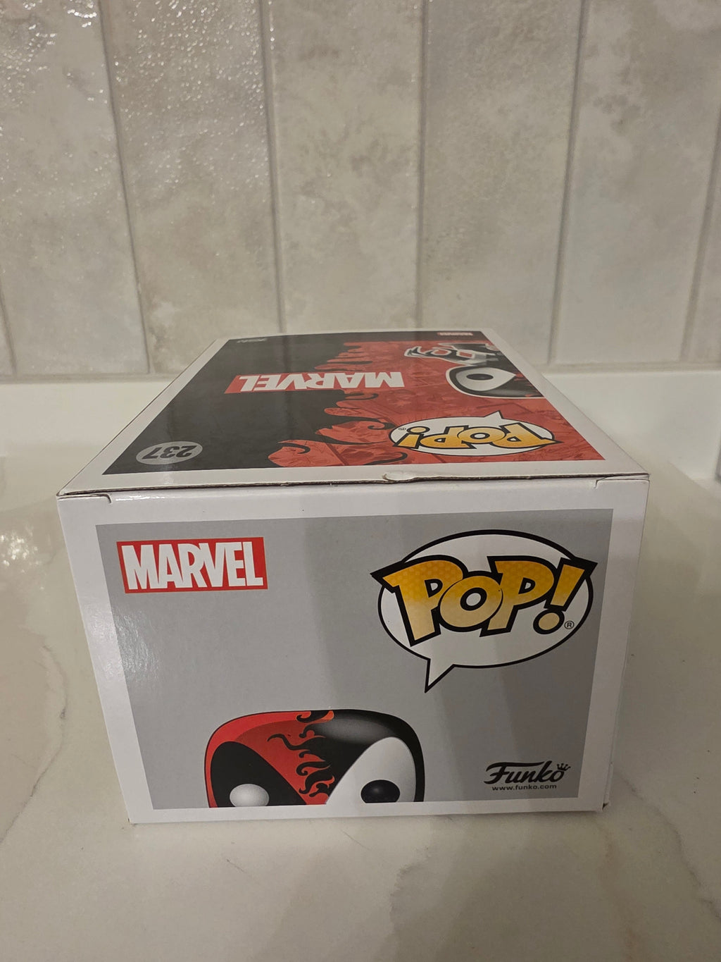 Funko Pop! Marvel Deadpool/Venom 237 (pre-owned) - Frog Vault Collectables