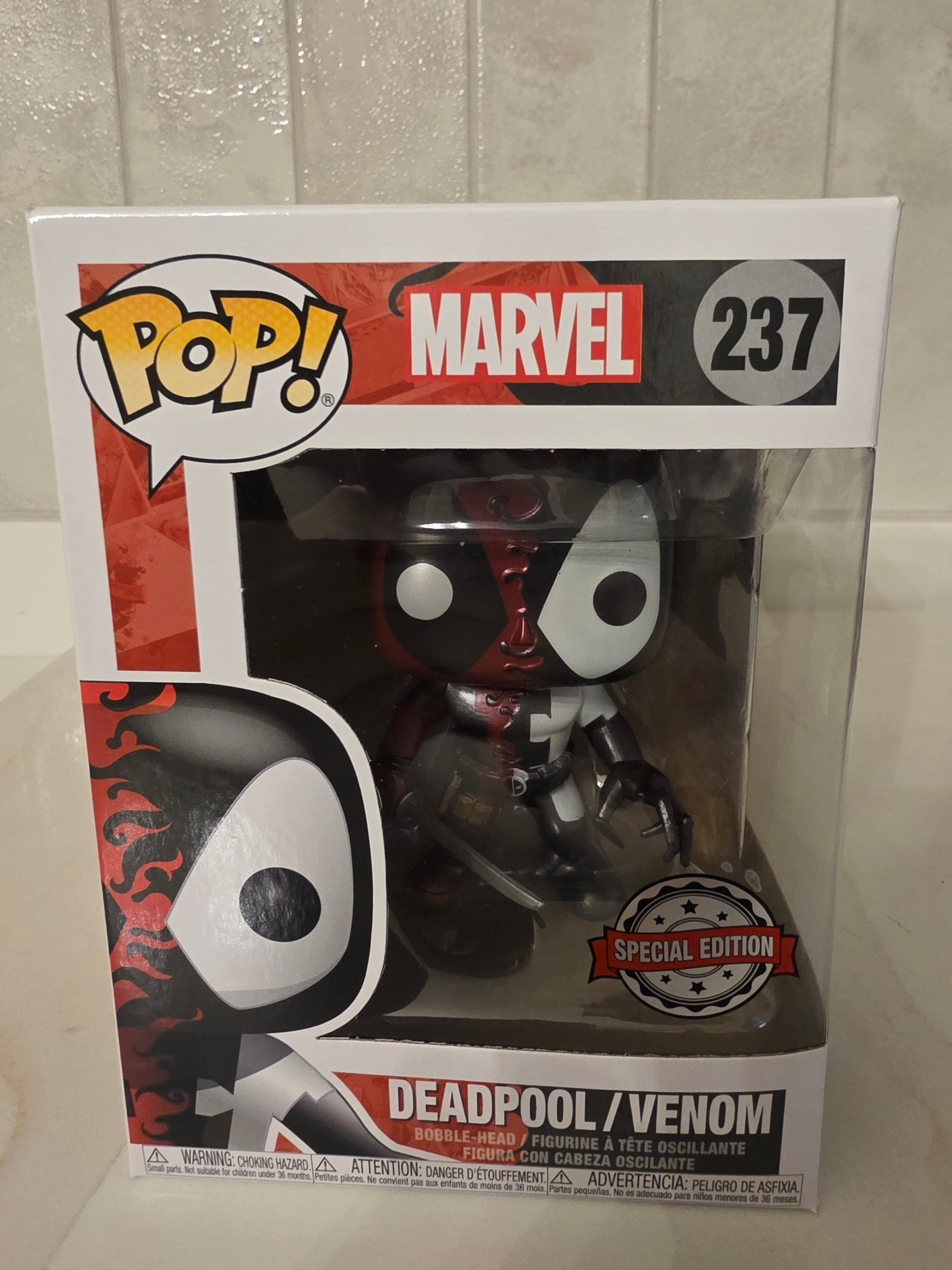 Funko Pop! Marvel Deadpool/Venom 237 (pre-owned) - Frog Vault Collectables
