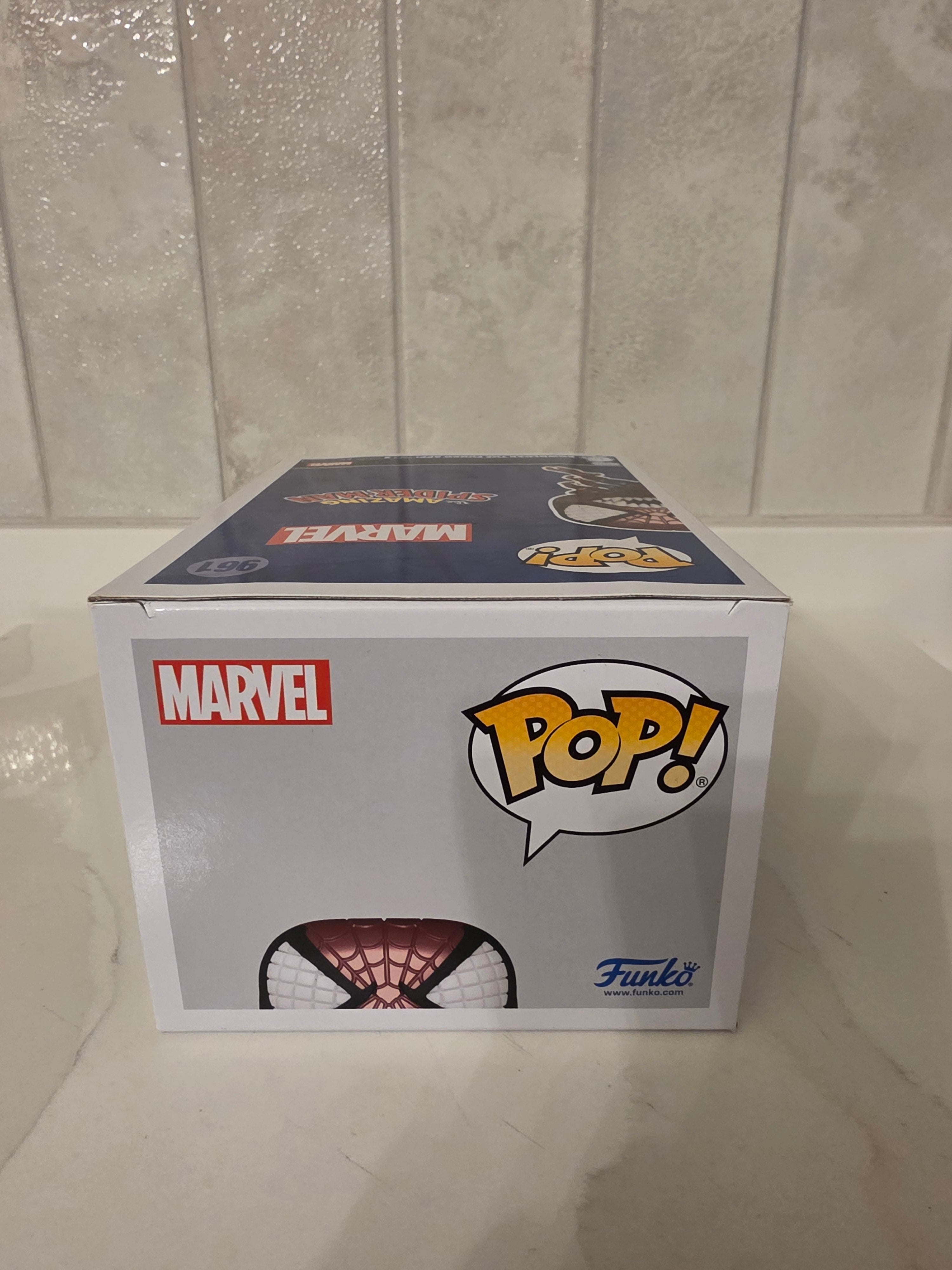 Funko Pop! Marvel Doppelganger Spider-man (metallic) 961 (pre-owned) - Frog Vault Collectables