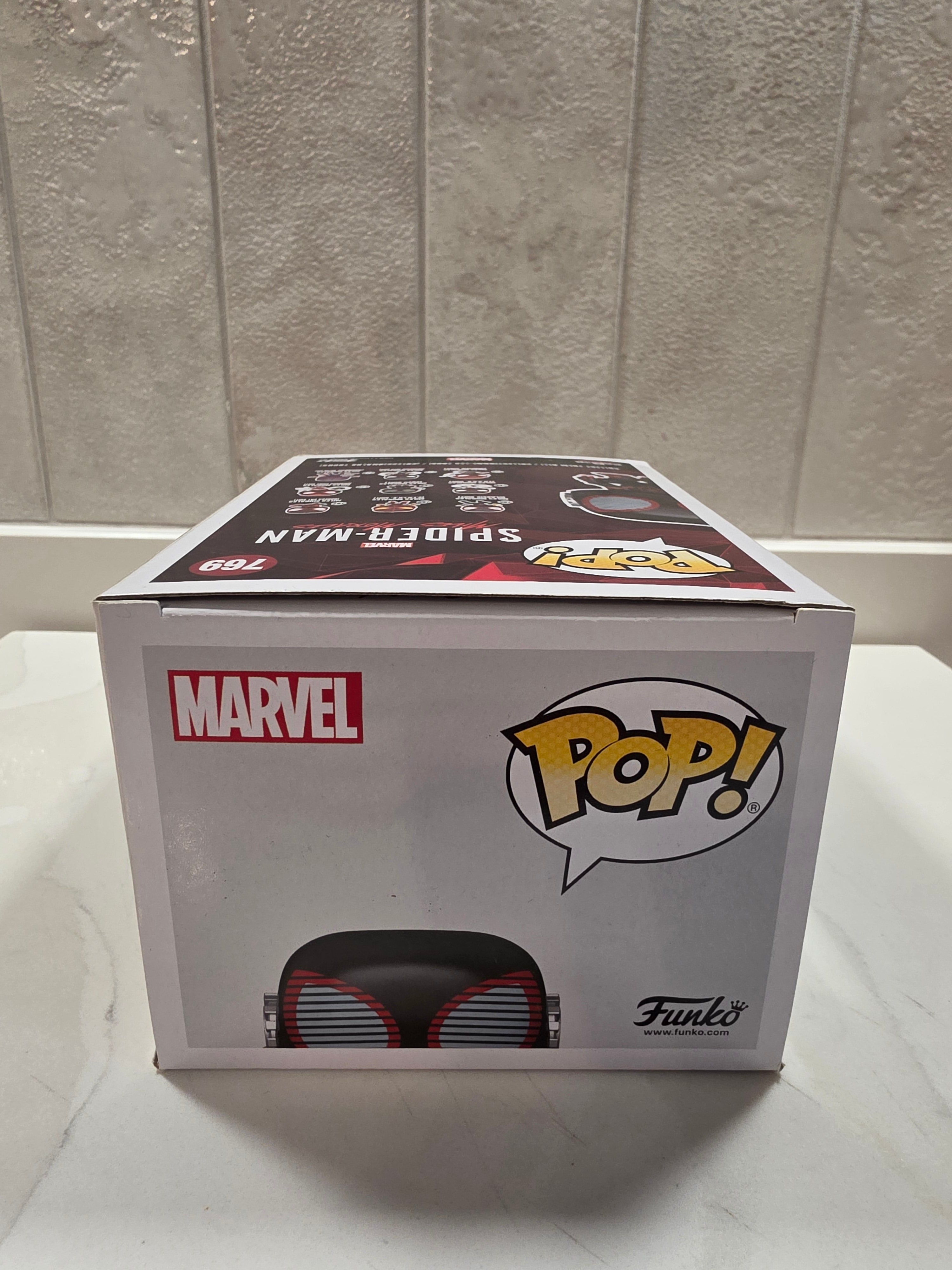 Funko Pop! Marvel Miles Morales (2020 Suit) 769 (pre-owned) - Frog Vault Collectables