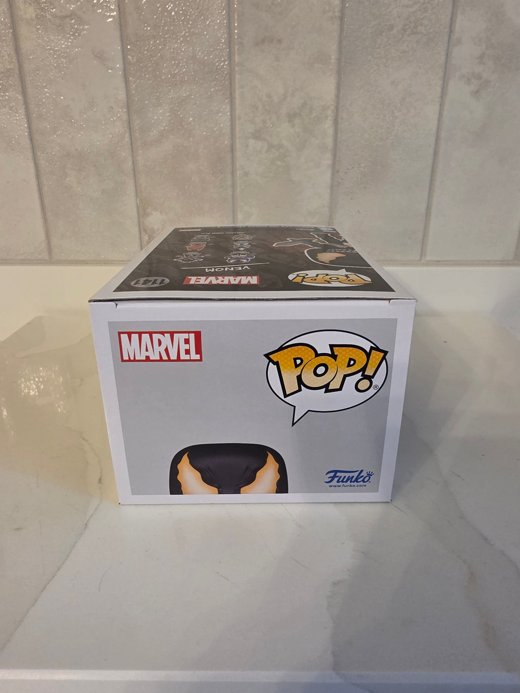 Funko Pop! Marvel Venom 1141 (glow in the dark) (pre-owned) - Frog Vault Collectables