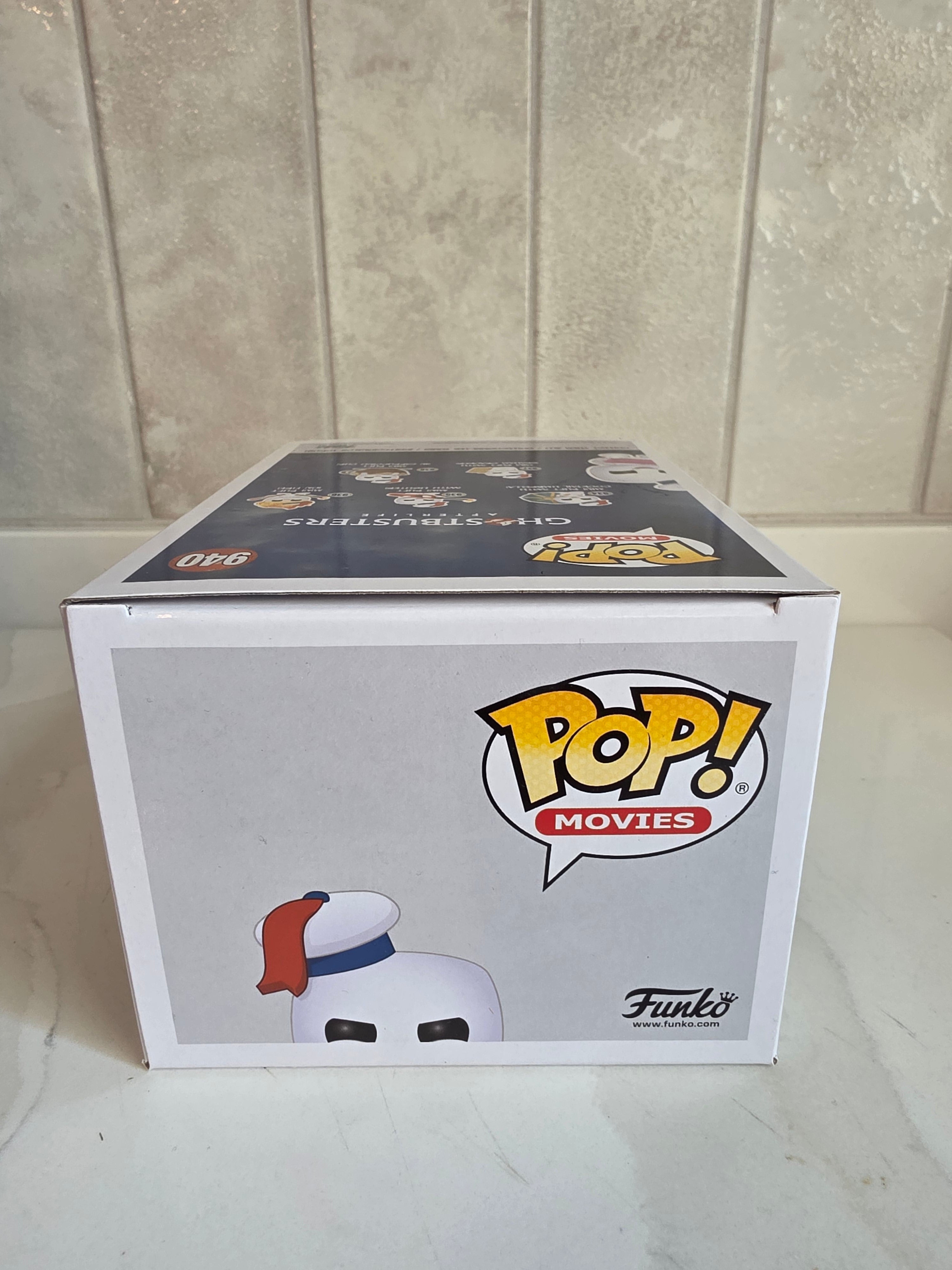 Funko Pop! Mini Puft (with ice cream scoop) 940 (pre-owned) - Frog Vault Collectables