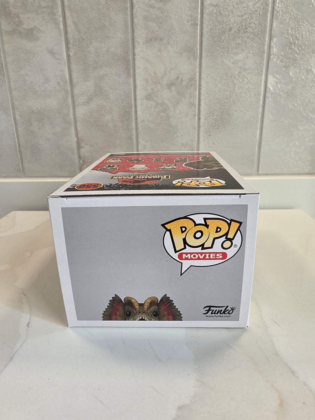 Funko Pop! Movies Dilophosaurus 550 (pre-owned) - Frog Vault Collectables