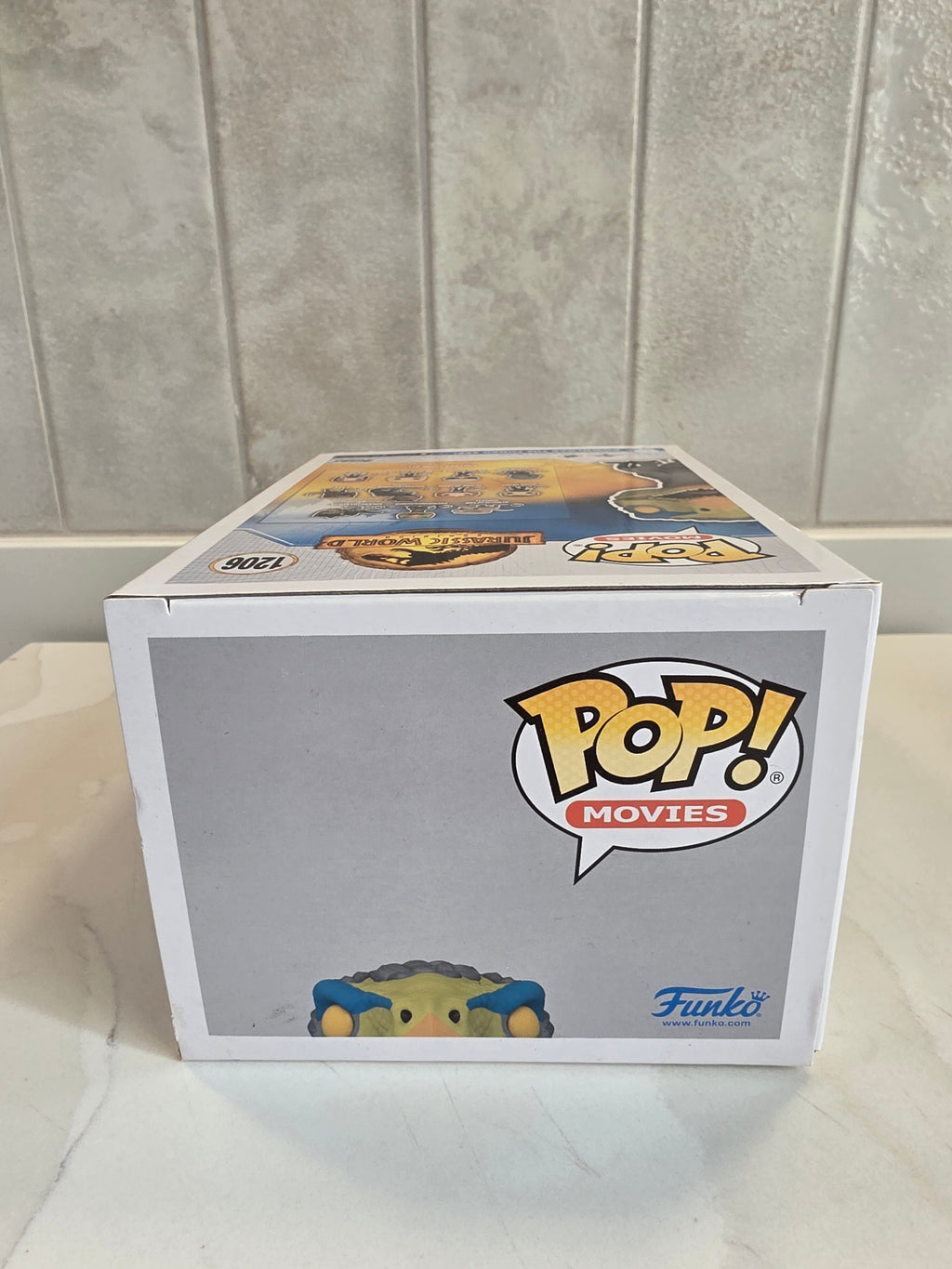 Funko Pop! Movies Therizinosaurus 1206 (pre-owned) - Frog Vault Collectables