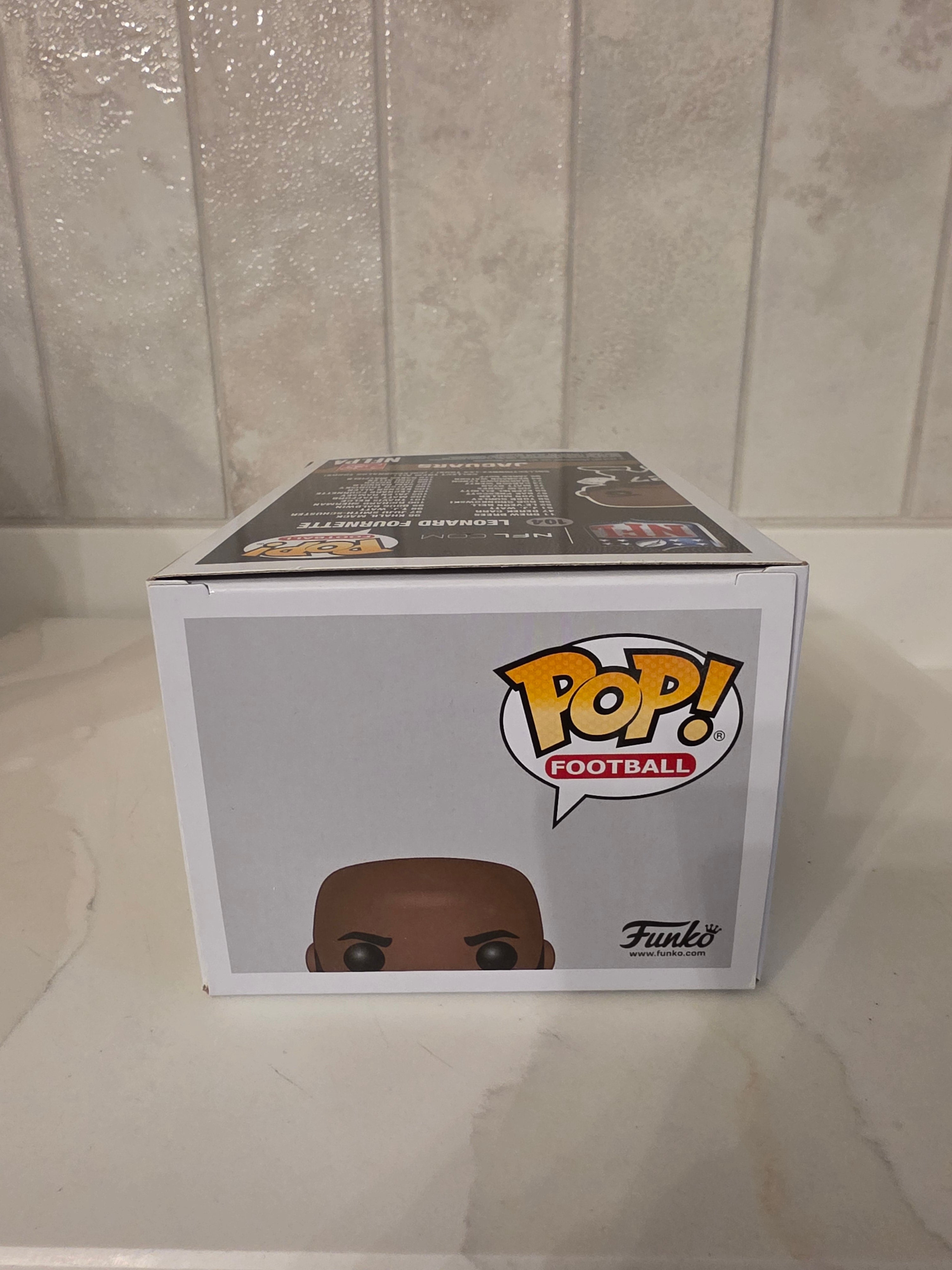 Funko Pop! NFL Jaguars Leonard Fournette 104 (pre-owned) - Frog Vault Collectables