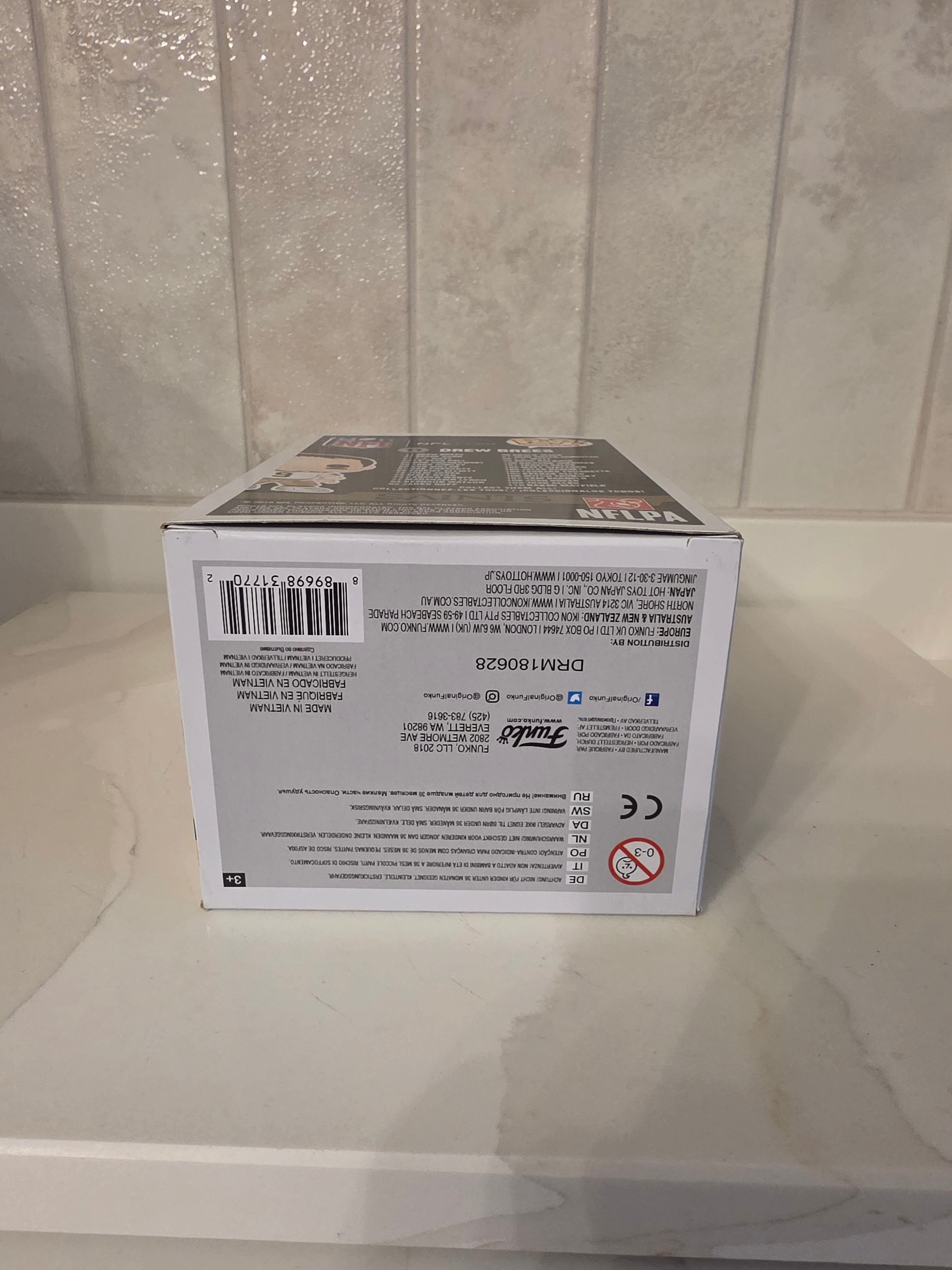 Funko Pop! NFL Saints Drew Brees 11 (white shirt) (pre-owned) - Frog Vault Collectables