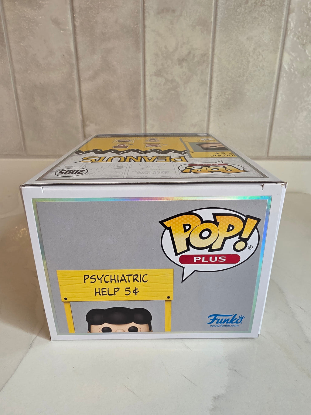 Funko Pop! Peanuts Lucy 2095 - Autographed by Melanie Kohn - Frog Vault Collectables