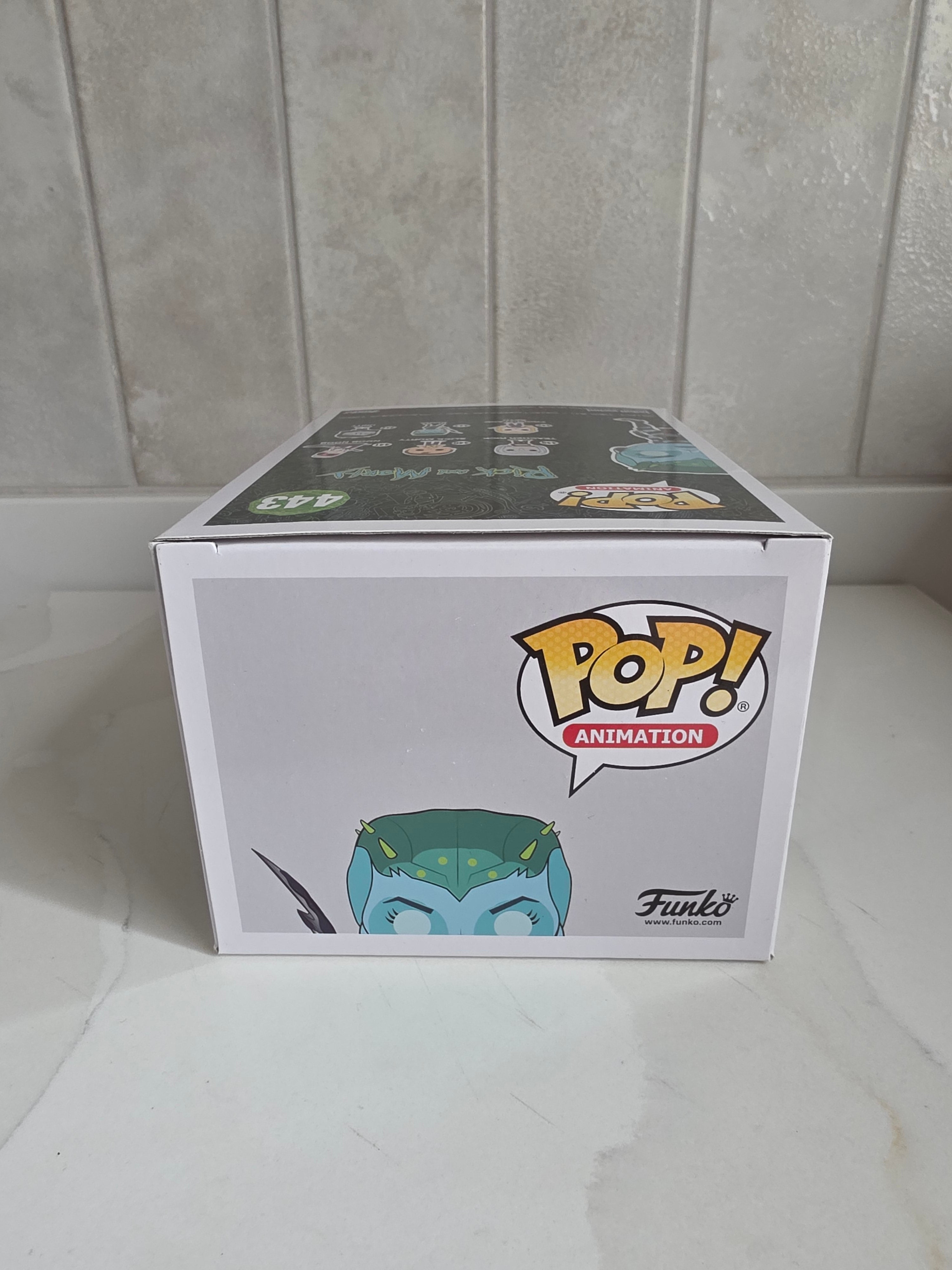 Funko Pop! Rick and Morty Kiara 443 (pre-owned) - Frog Vault Collectables