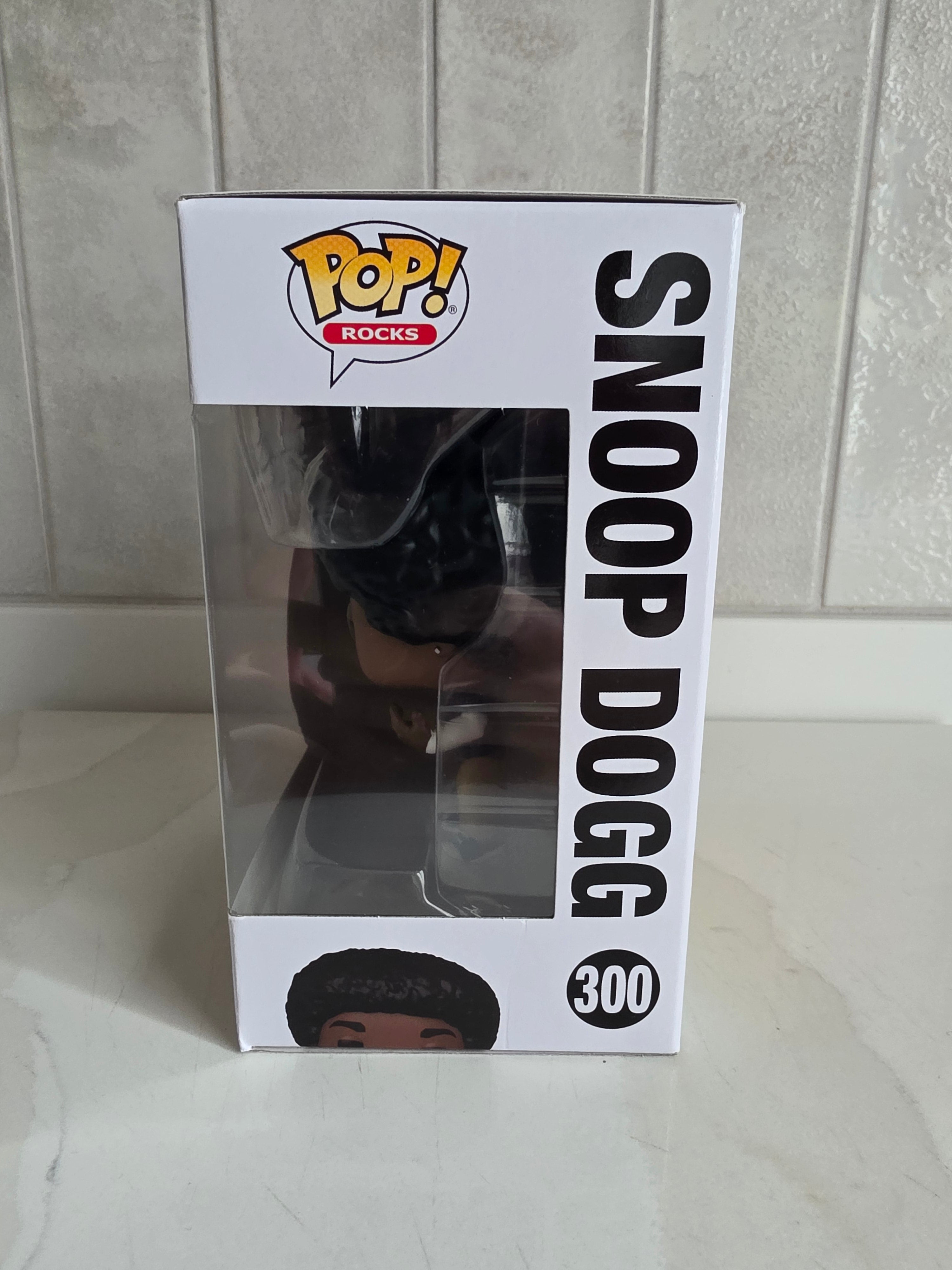 Funko Pop! Snoop Dogg 300 (pre-owned) - Frog Vault Collectables