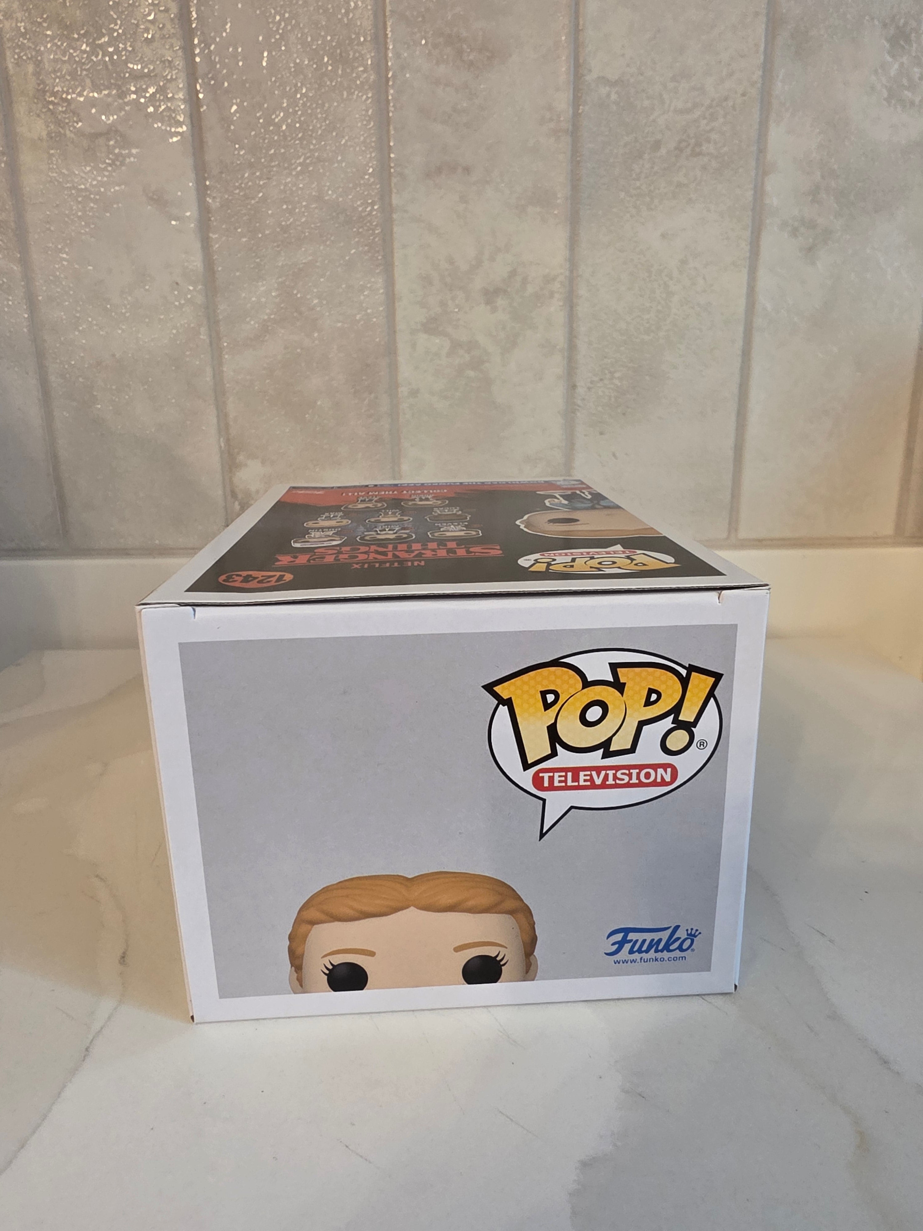 Funko Pop! Stranger Things Max 1243 (pre-owned) - Frog Vault Collectables