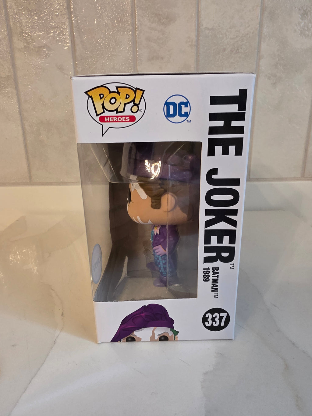 Funko Pop! The Joker 337 Chase (pre-owned) - Frog Vault Collectables
