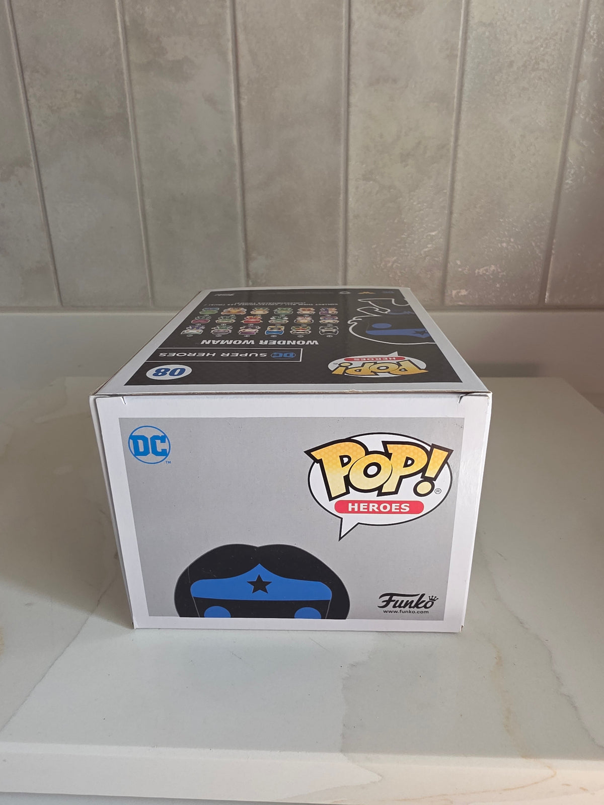 Funko Pop! Wonder Woman 08 Entertainment Earth (pre-owned) - Frog Vault Collectables