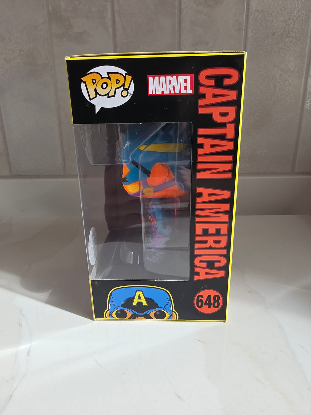 Funko Pop! Marvel Captain America 648 blacklight (pre-owned)