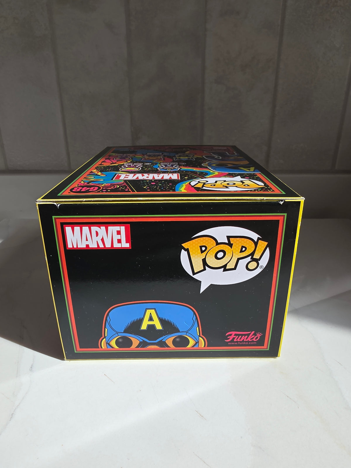 Funko Pop! Marvel Captain America 648 blacklight (pre-owned)
