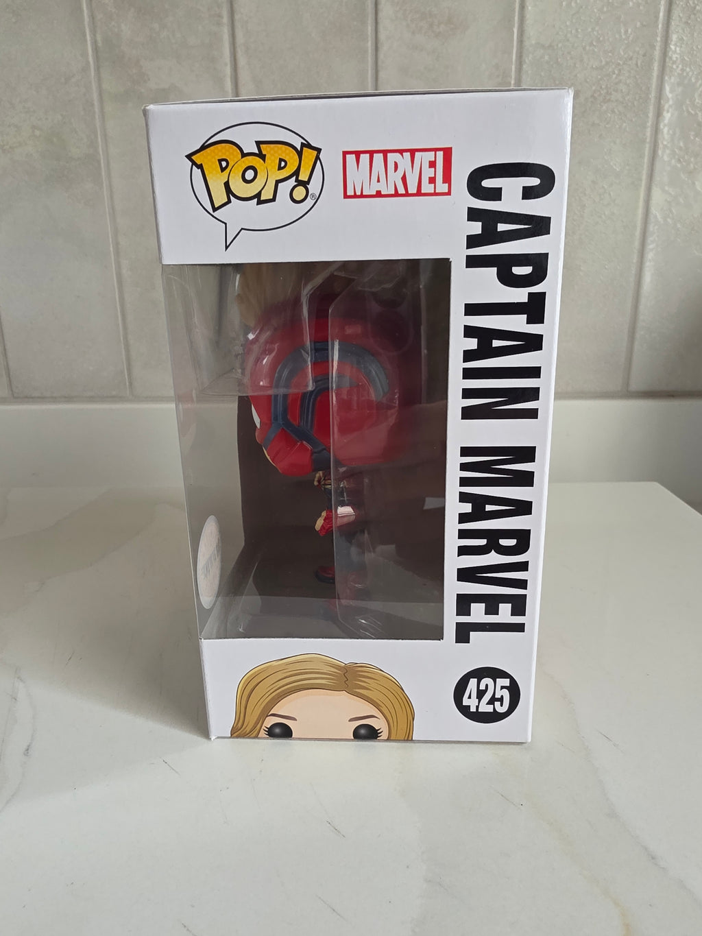 Funko Pop! Captain Marvel 425 chase edition (pre-owned)