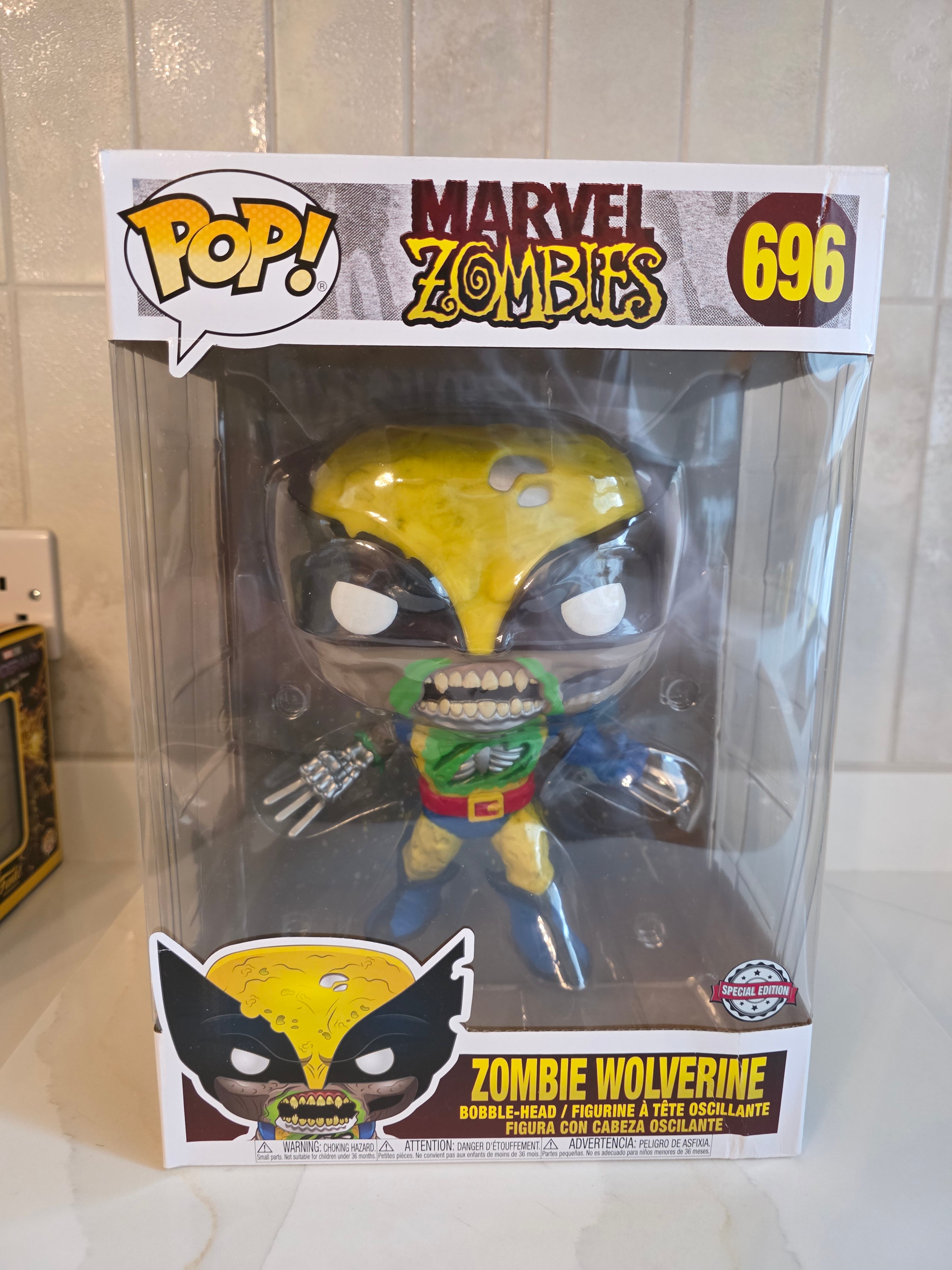 Funko Pop! Jumbo Marvel Zombies Zombie Wolverine 696 (pre-owned)