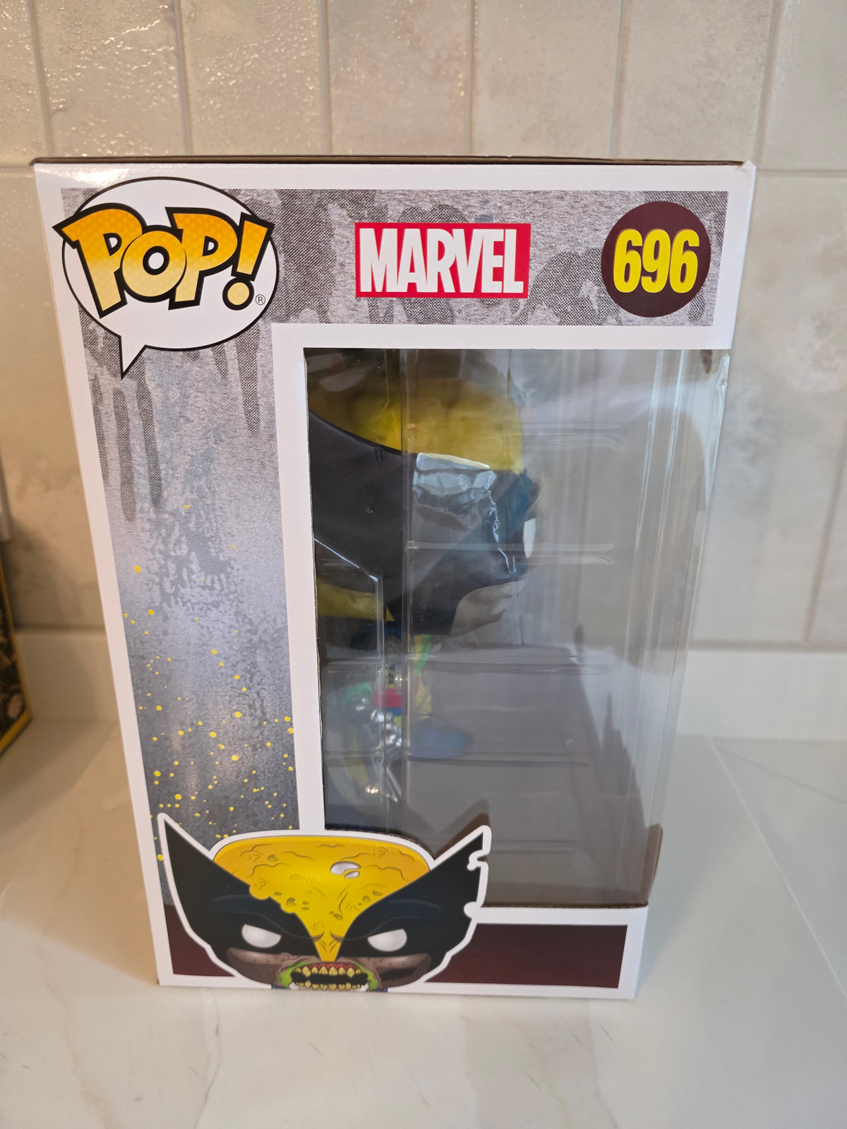 Funko Pop! Jumbo Marvel Zombies Zombie Wolverine 696 (pre-owned)