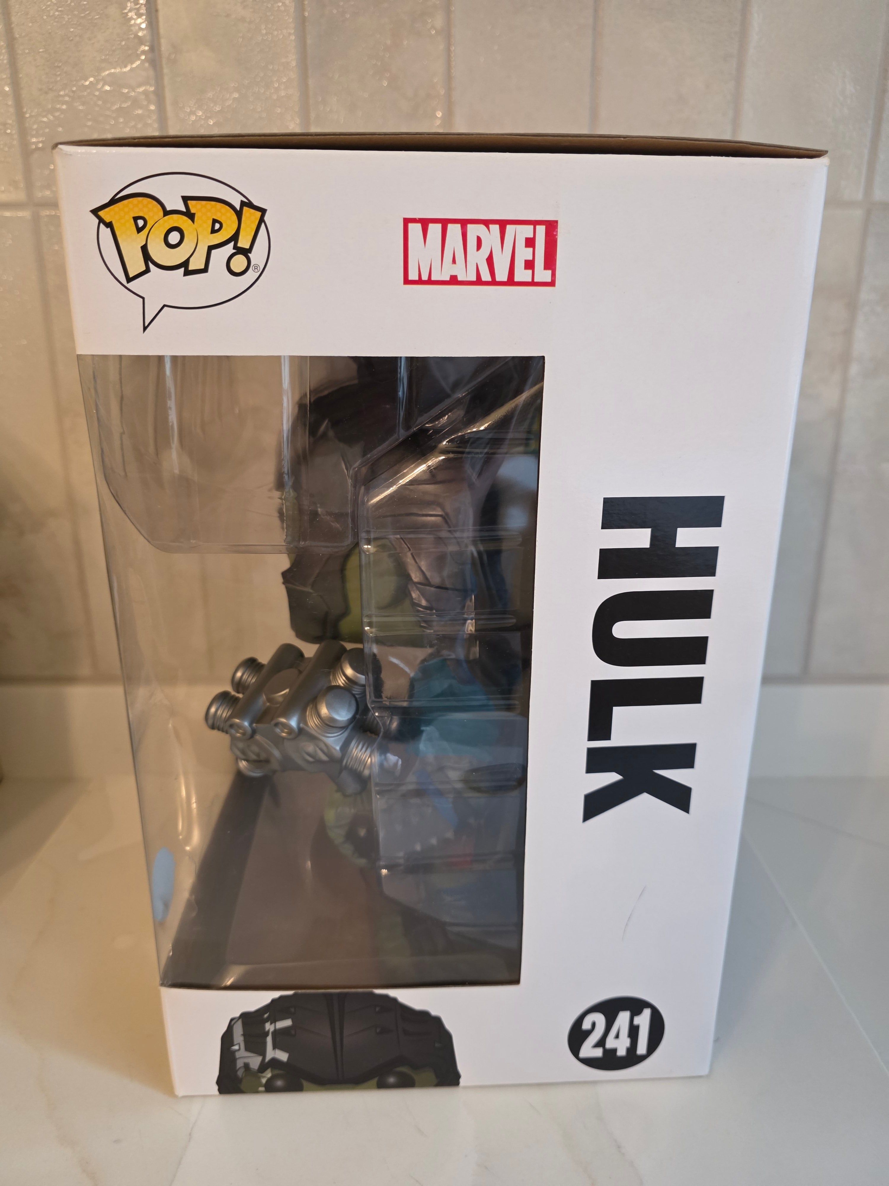 Funko Pop! Jumbo Thor Ragnarok Hulk 241 (pre-owned)