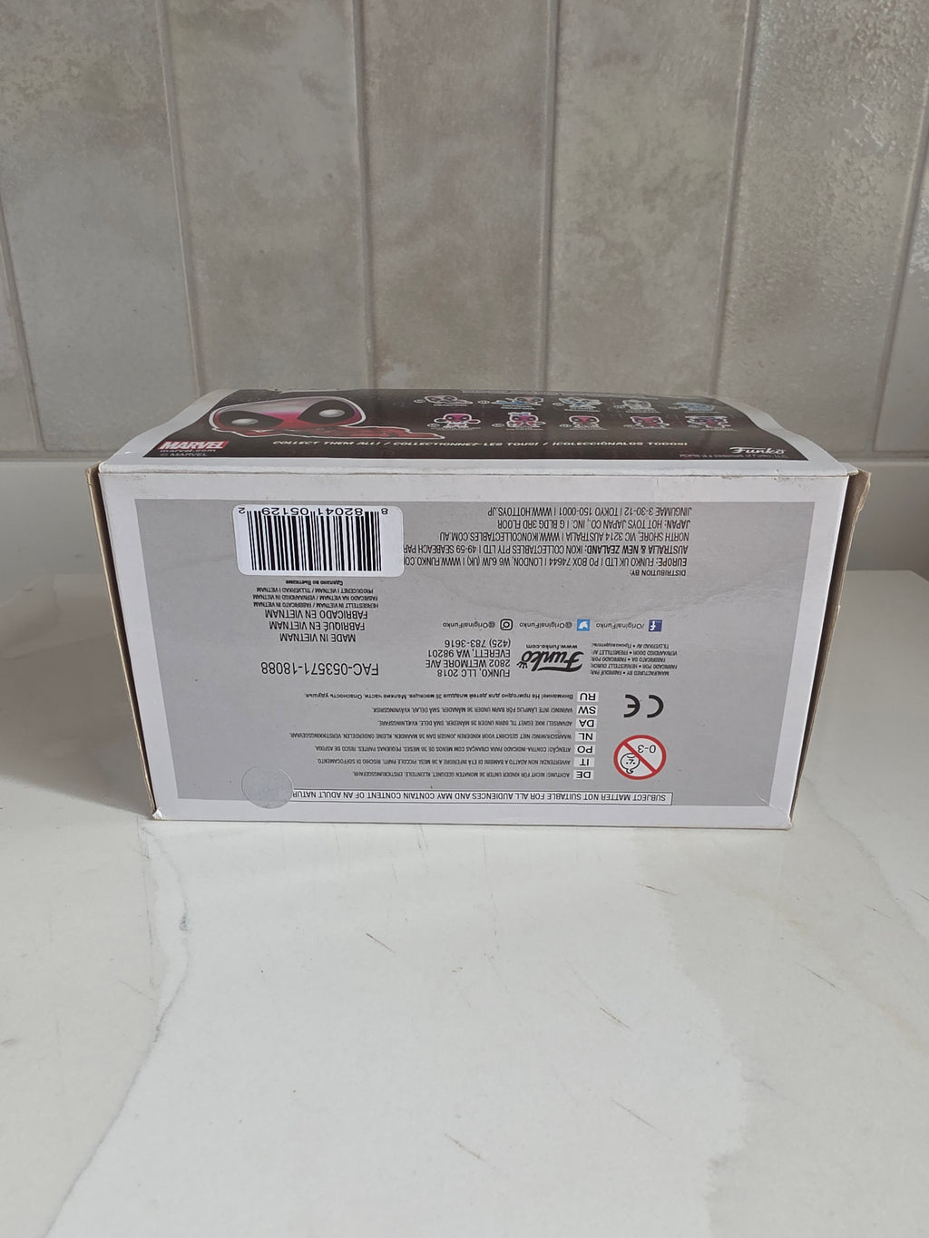 Funko Pop! Deadpool 320 (damaged box) (pre-owned)