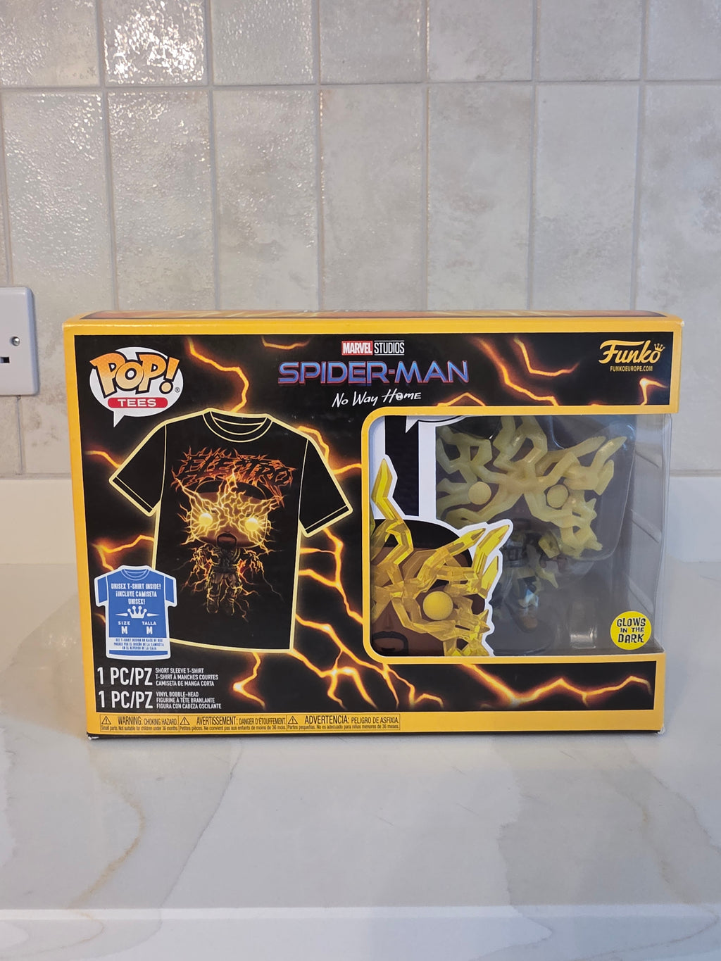 Funko Pop! Tees Spider-man No Way Home Electro - size Medium