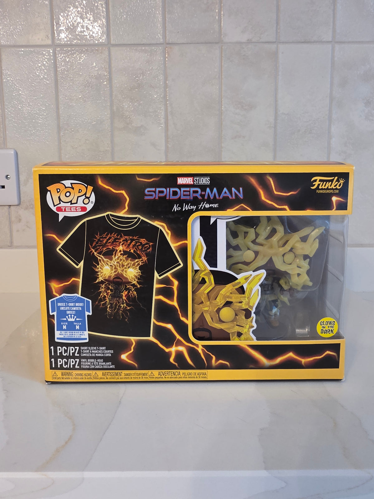 Funko Pop! Tees Spider-man No Way Home Electro - size Medium